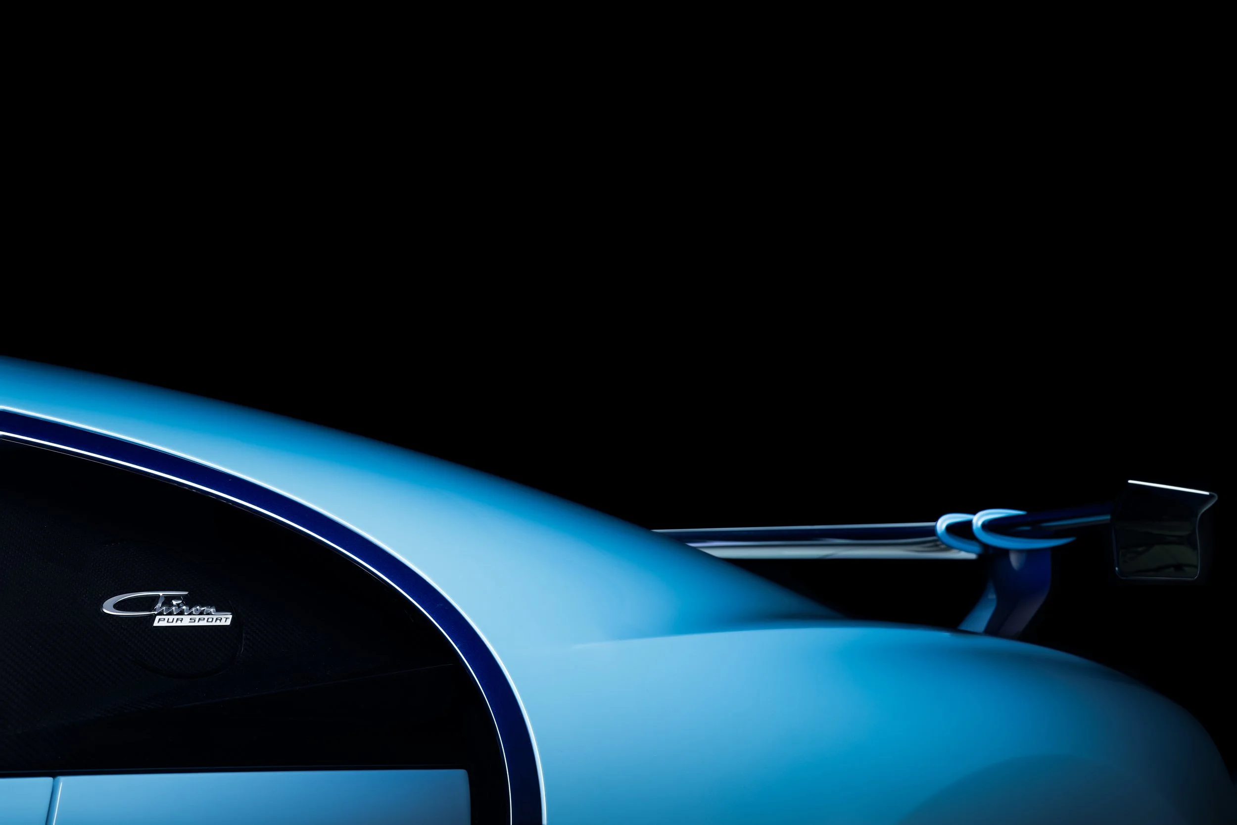 bugattiside.jpg