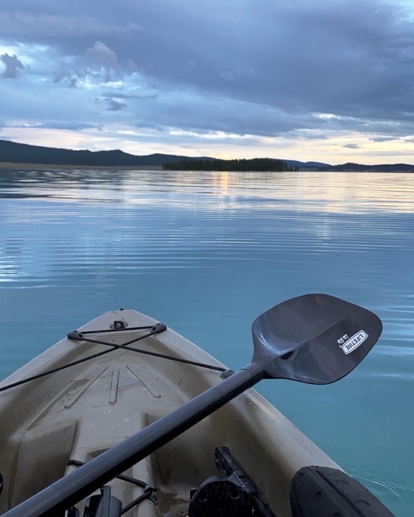 Каяак завиар аялах зуны өдрүүд айсуй 👒🛶

☎️ Захиалга өгөх утас: 9500 5595
📍Байршил харах: https://goo.gl/maps/RarWfxXpSq6Y3YqB7
#хөвсгөл #хөвсгөламралт #khuvsgul #amralt #dalai #tourcamp #tourist #summer #khuvsgullake