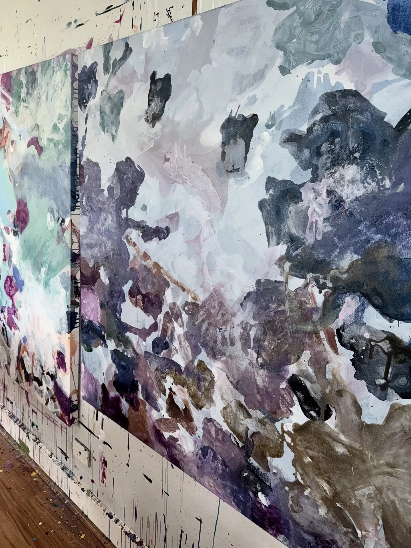 It&rsquo;s been a busy few days in the studio.
Three new works in progress, studio is chaos, adrenaline is high and there is paint everywhere!

Running out of room, but the momentum and creative energy is flowing. Rolling with it 🛹