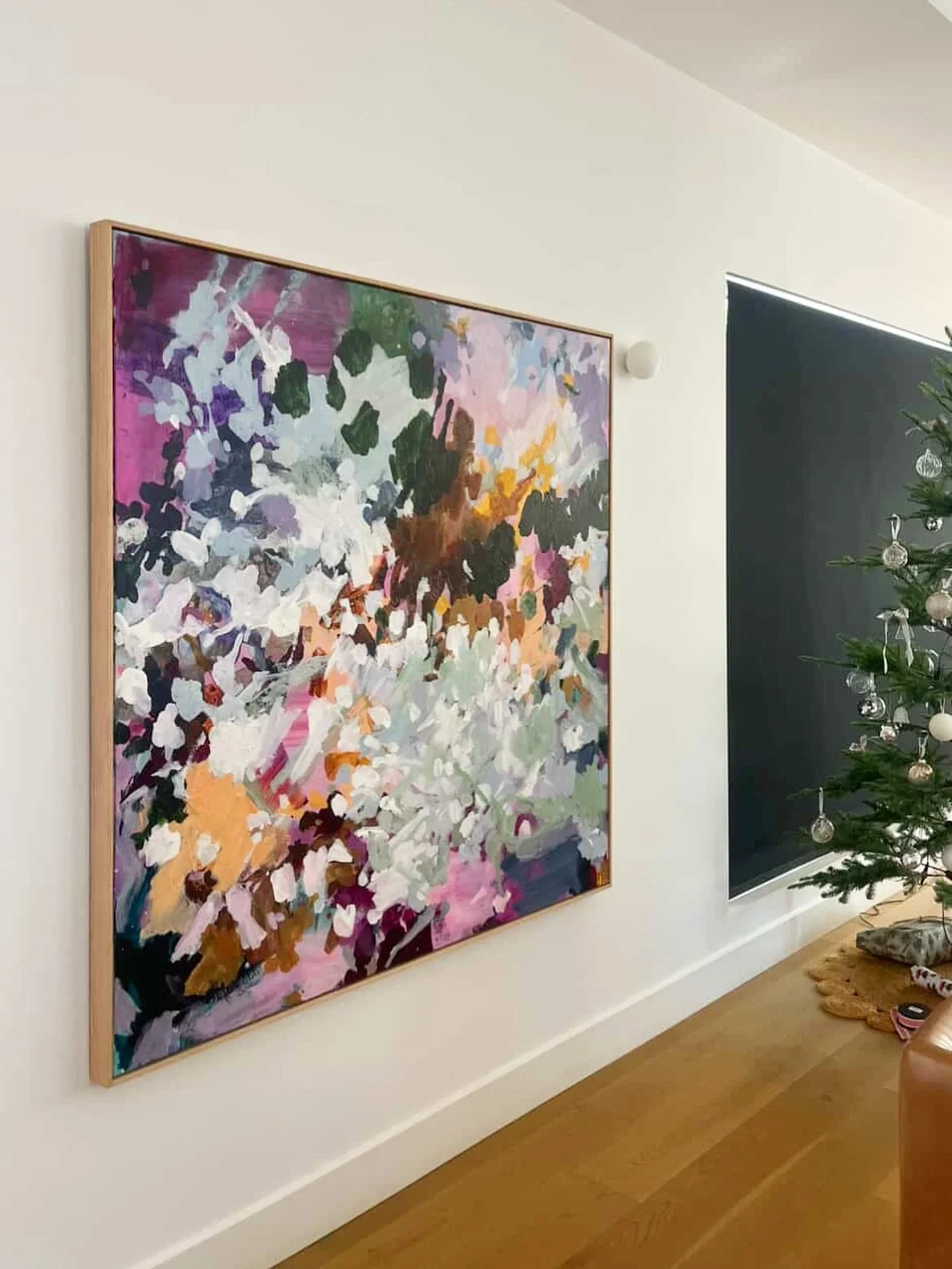 &ldquo;You Set My Soul Alight&rdquo; has found its forever home ✨
My collector had her eye on this piece for such a long time, and I couldn&rsquo;t be happier that she was the one to snap it up.
I&rsquo;m endlessly grateful for those who resonate wit