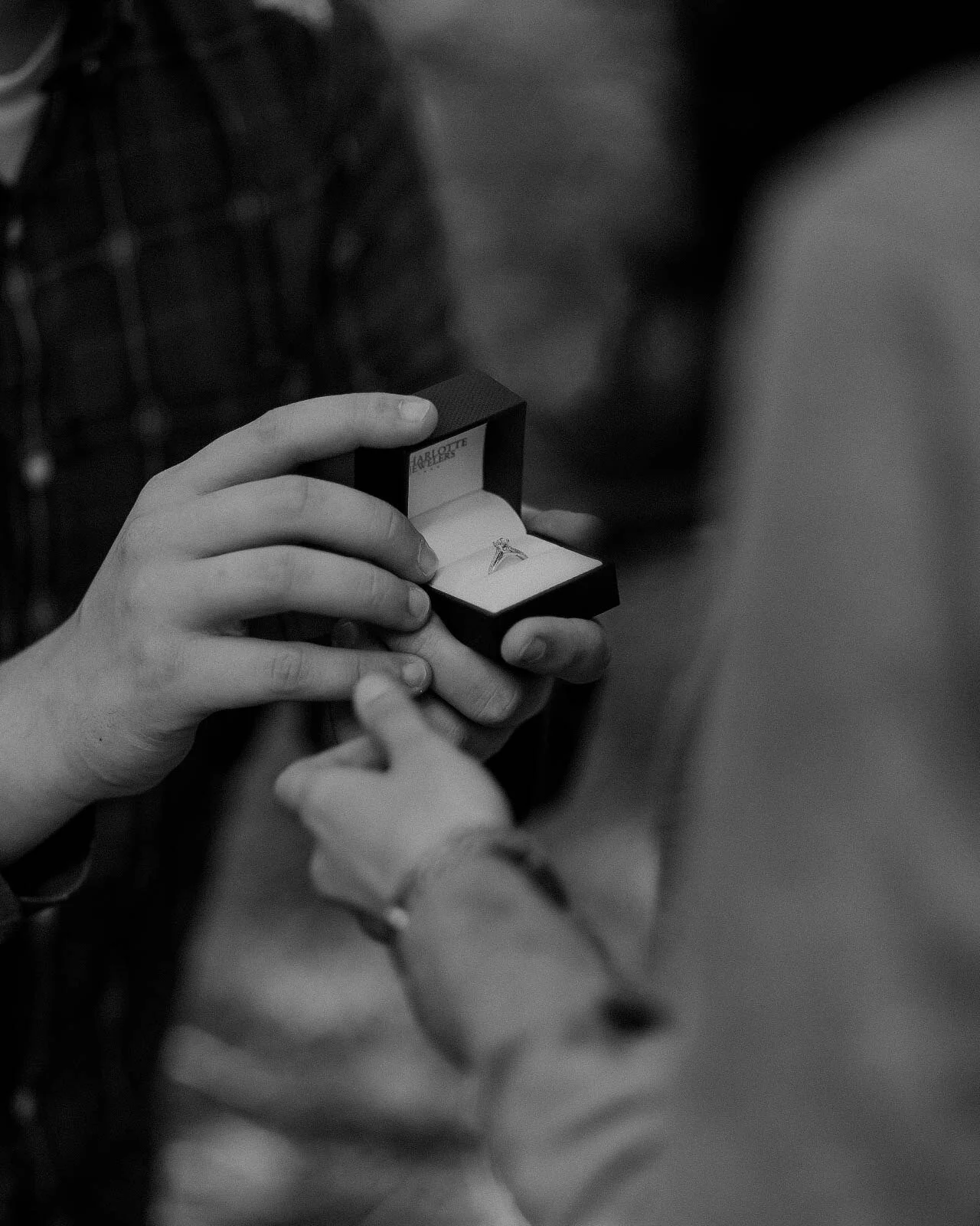 Beautiful beginnings 👩🏻&zwj;❤️&zwj;👨🏻✨💍
-
#engagement #engagementsession #engaged #layneandrhode #layneandrhodephoto #beautifulbeginnings #beginnings #engagementphotography #lovestory #lovewins #loveislove #capturinglove #capturingmoments #captu
