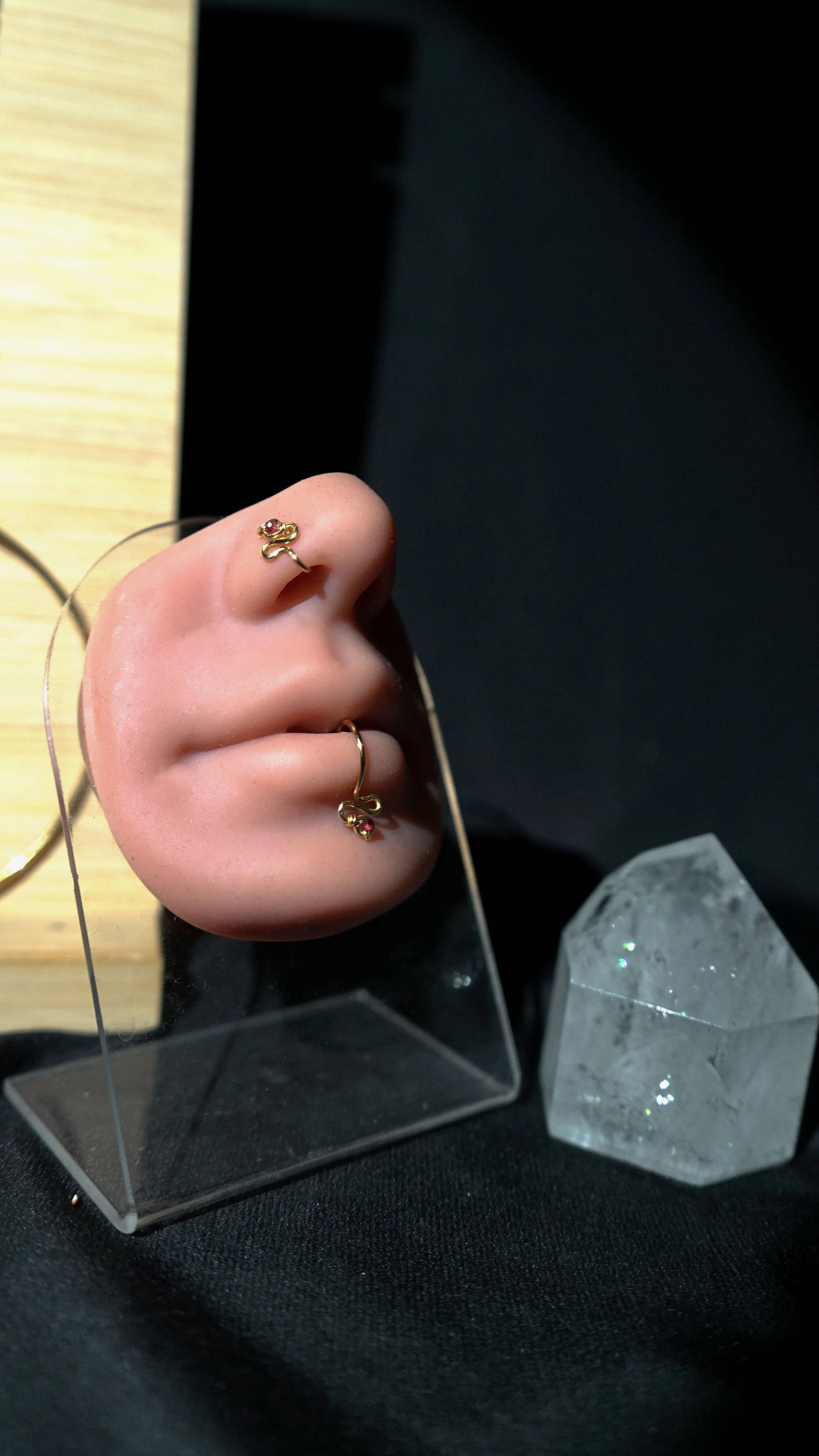 Garnet Sniff (Nose) Cuffs