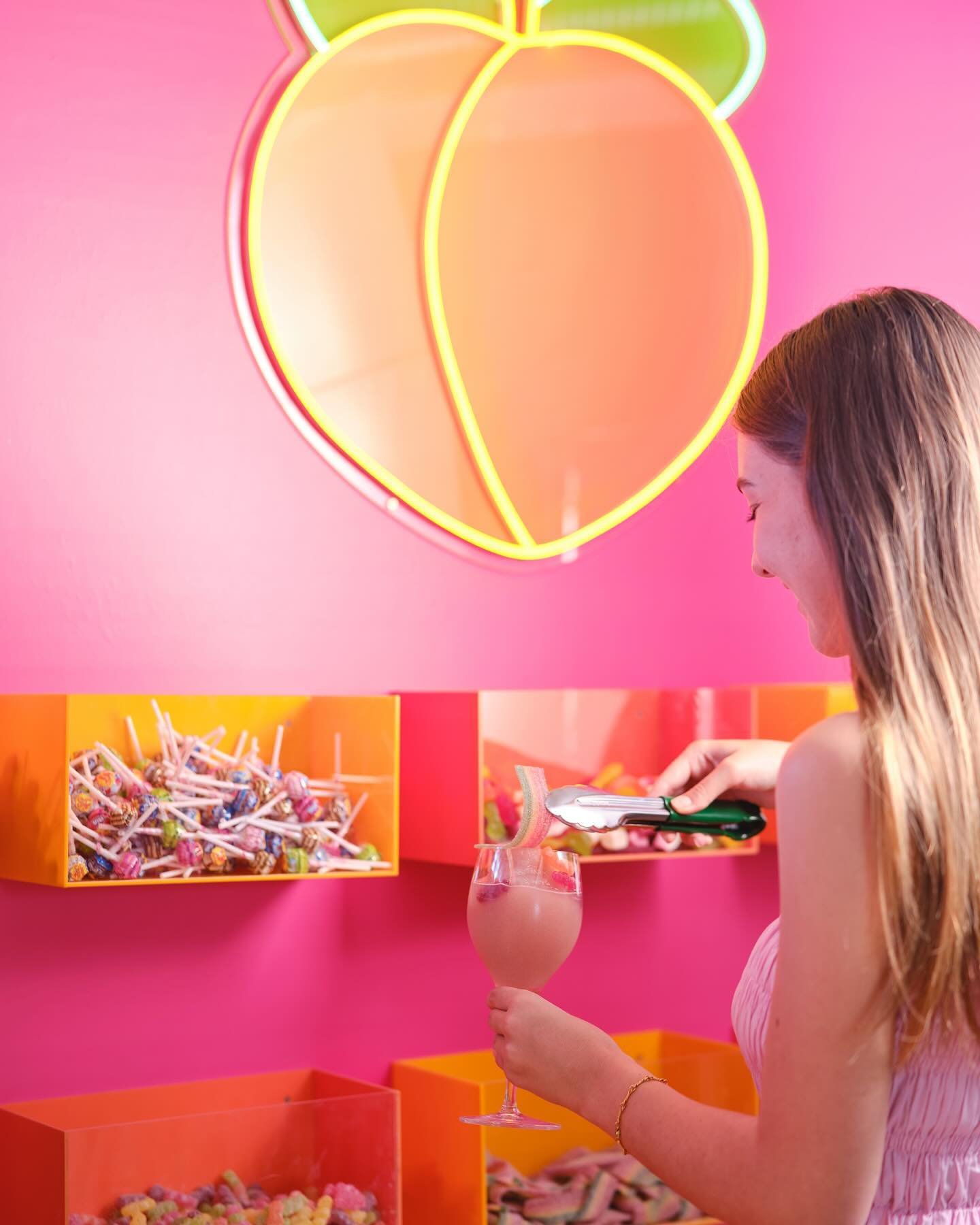 Cocktails + Lollies
@thepeachpitbar 

Lolly wall design + build @mardieco