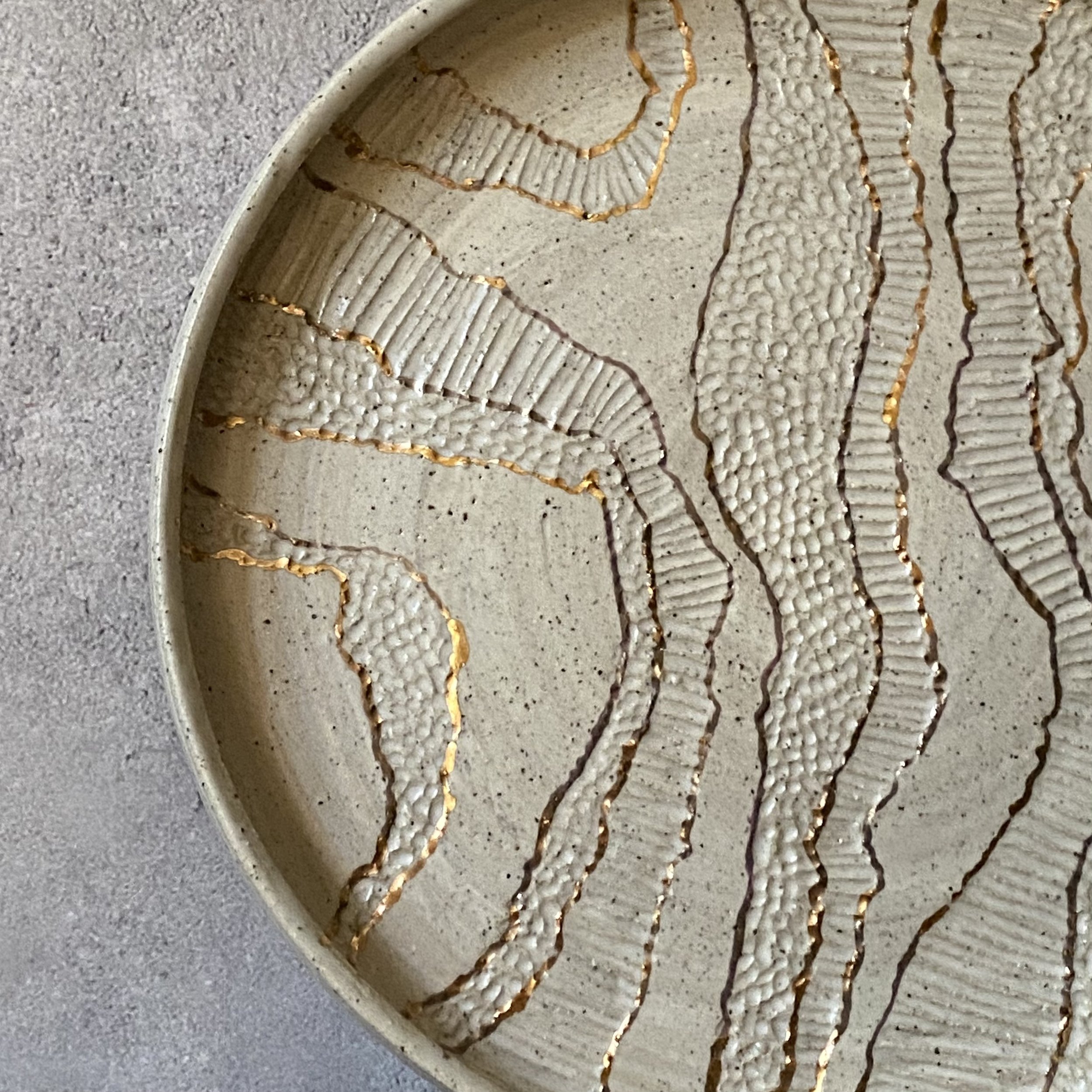 Unearthed Gold Seams ceramic platter (Copy)