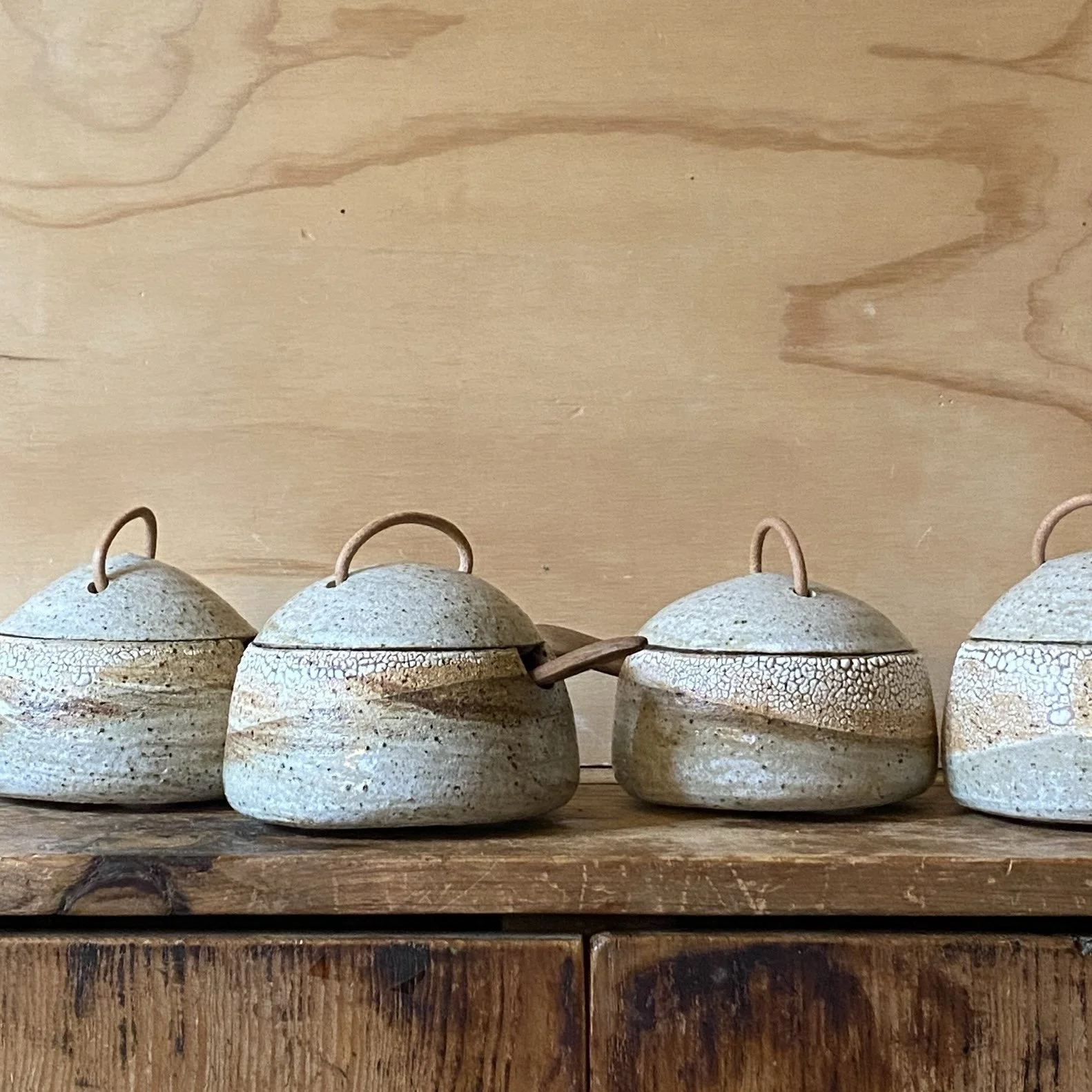 Unearthed Pebble Sugar/Spice Vessel - Terrafirma