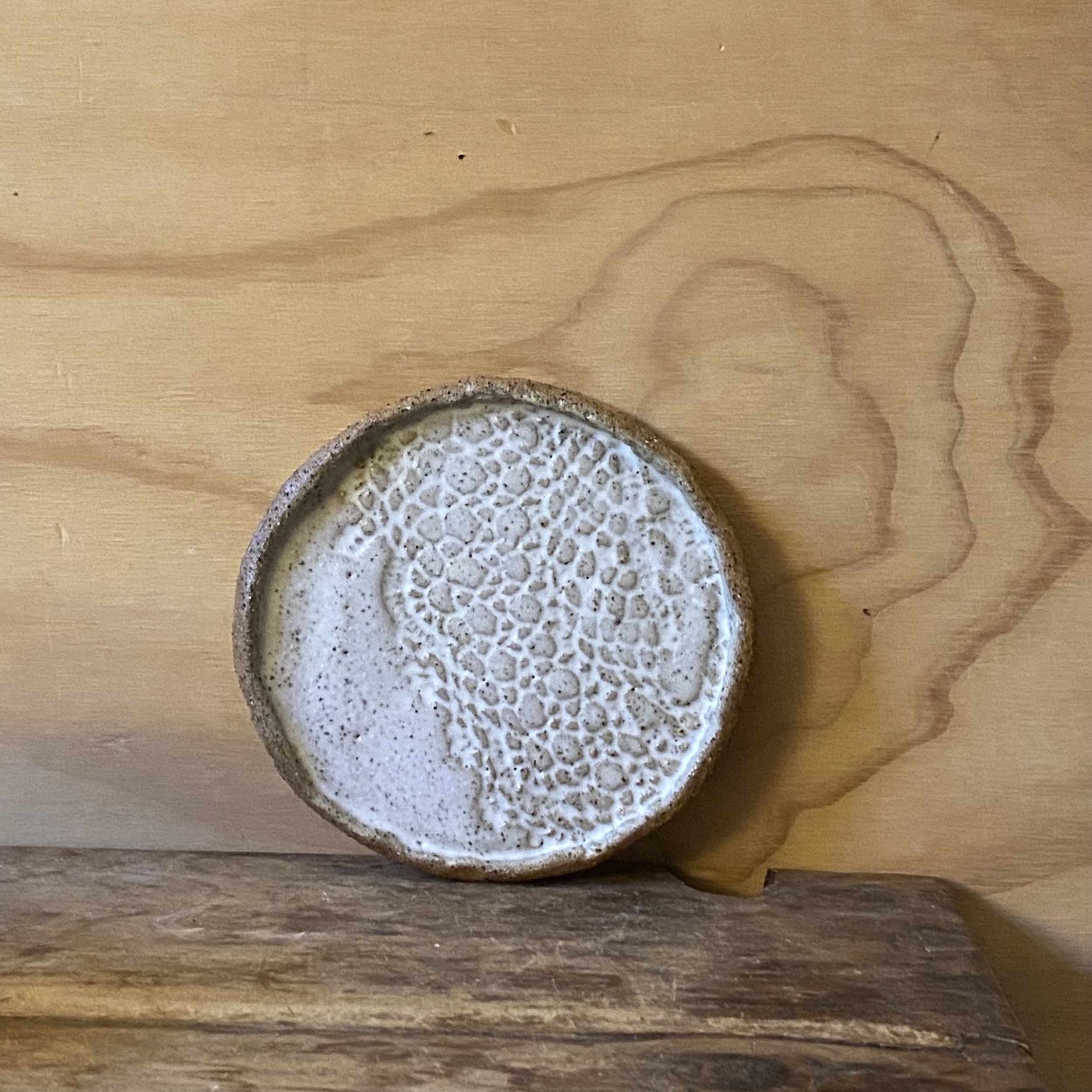 Unearthed Organic Textile Cake plate