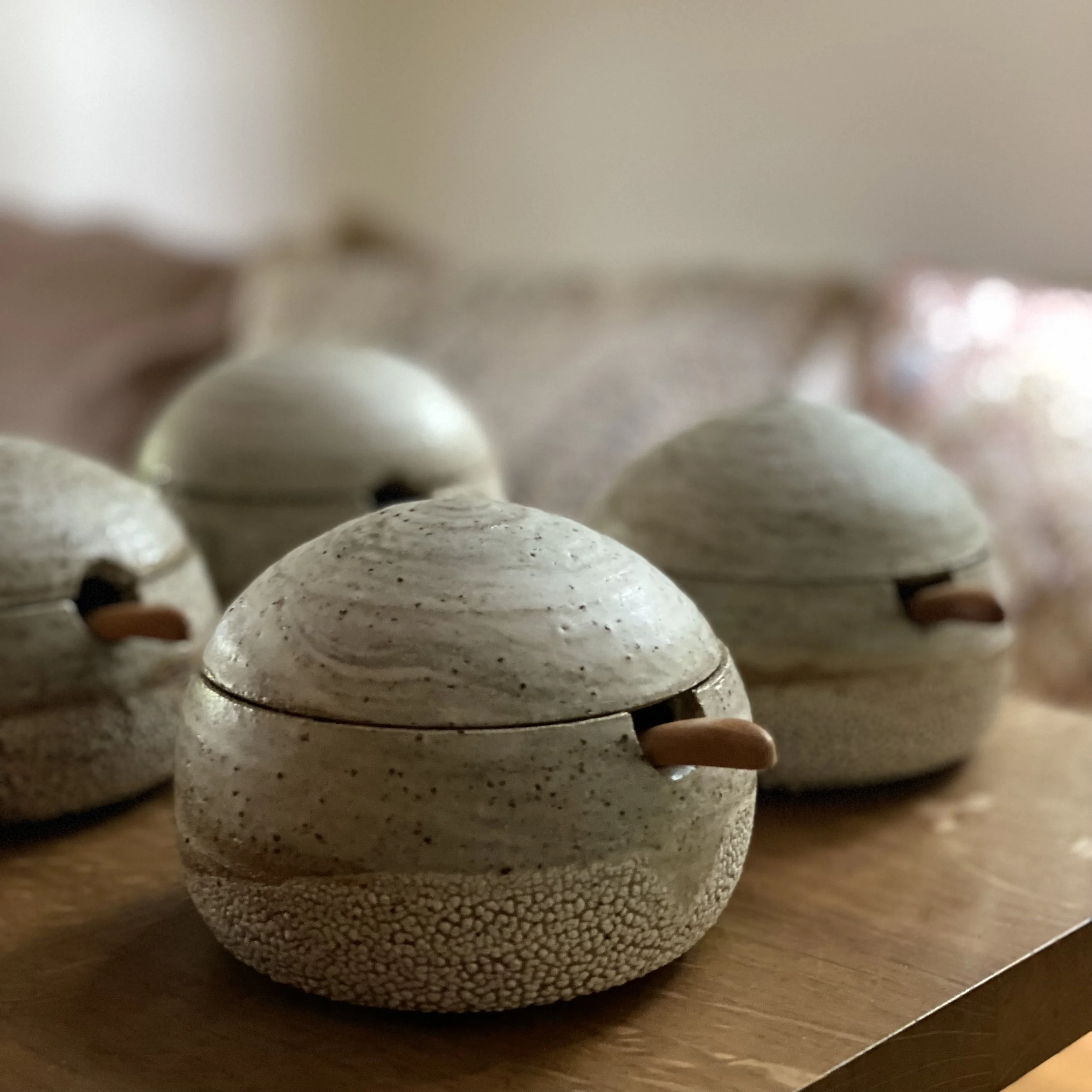 Unearthed Pebble Sugar/Spice Vessel - Terrafirma