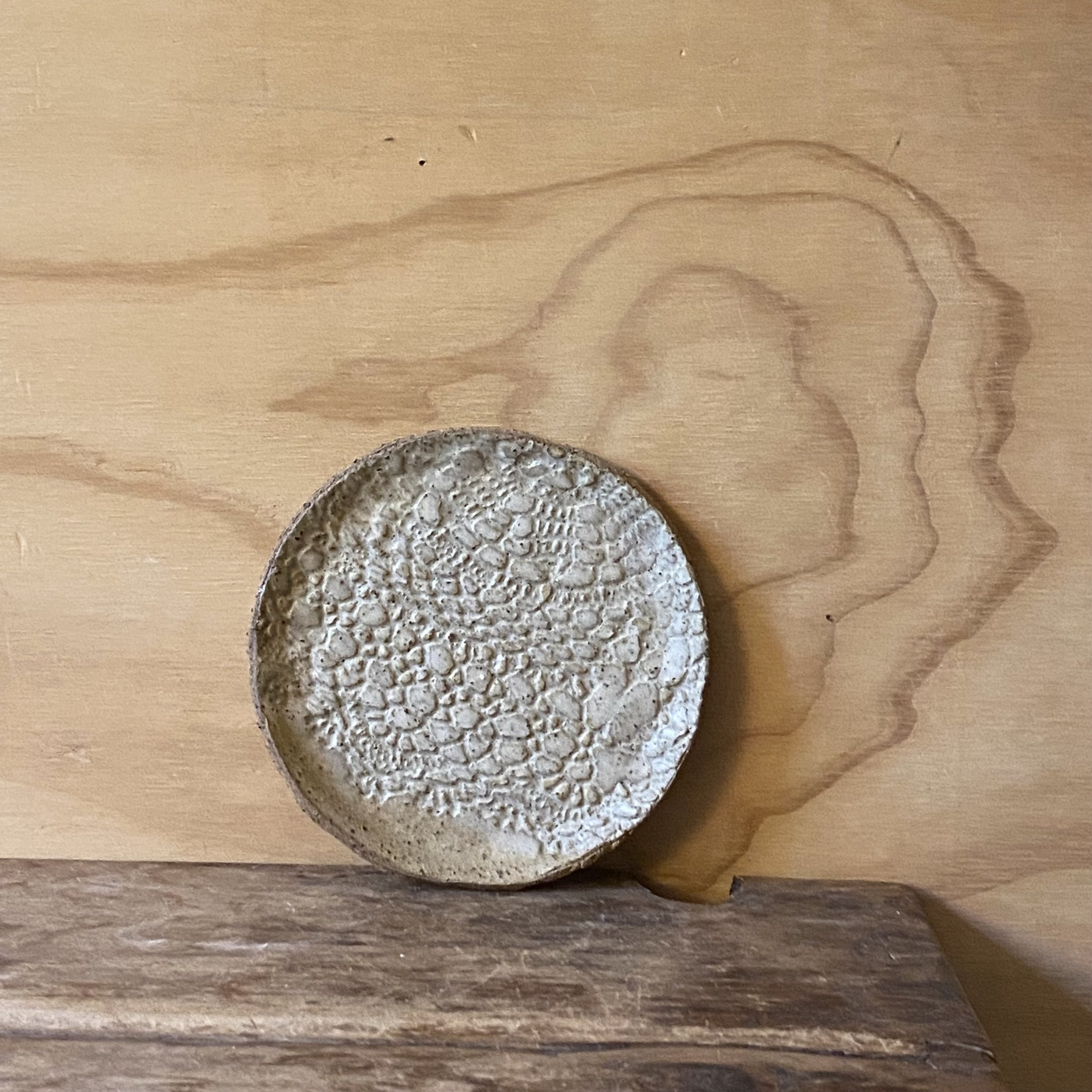 Unearthed Small Textile Cake Plate - oatmeal glaze