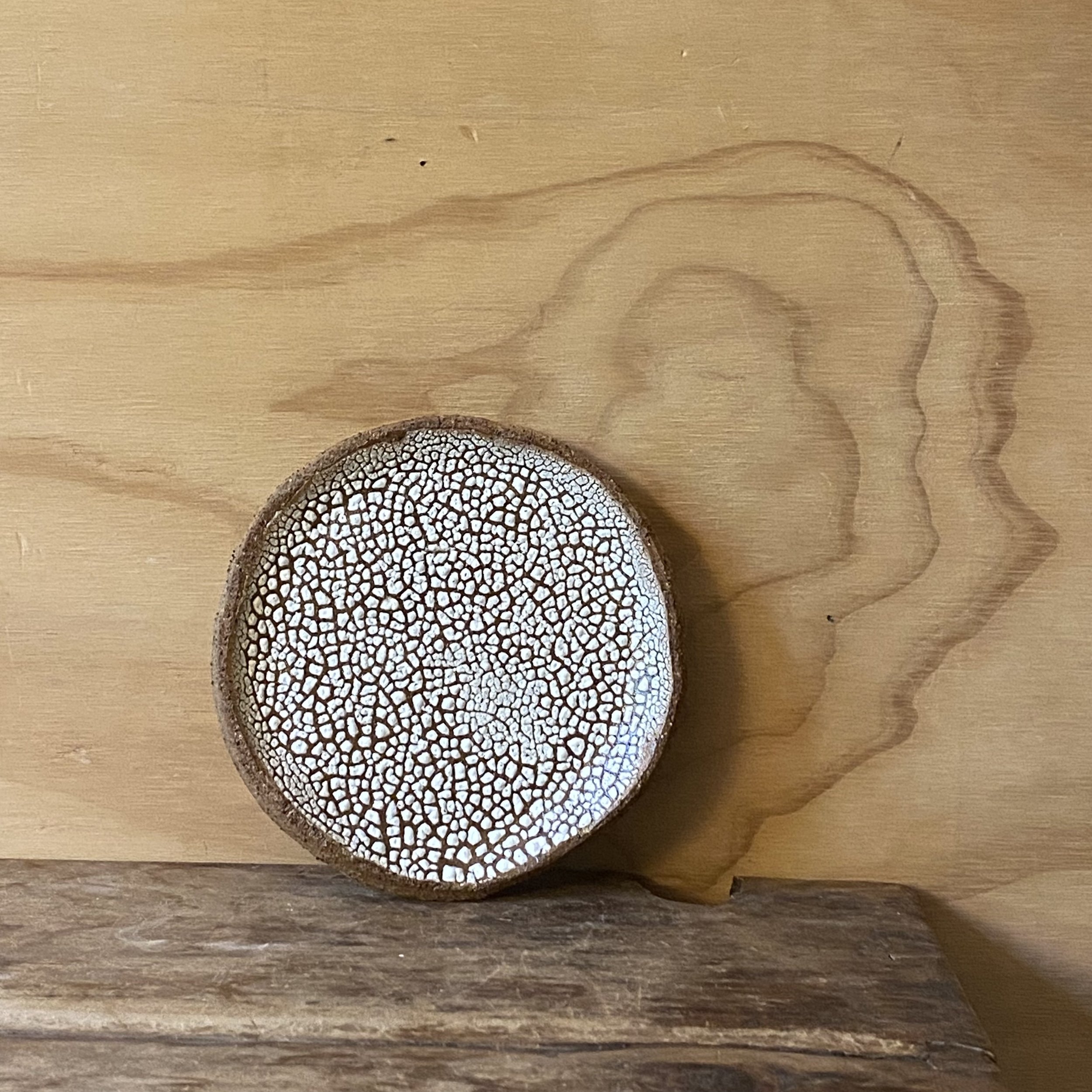 Unearthed Small Cake Plater - Crackle glaze