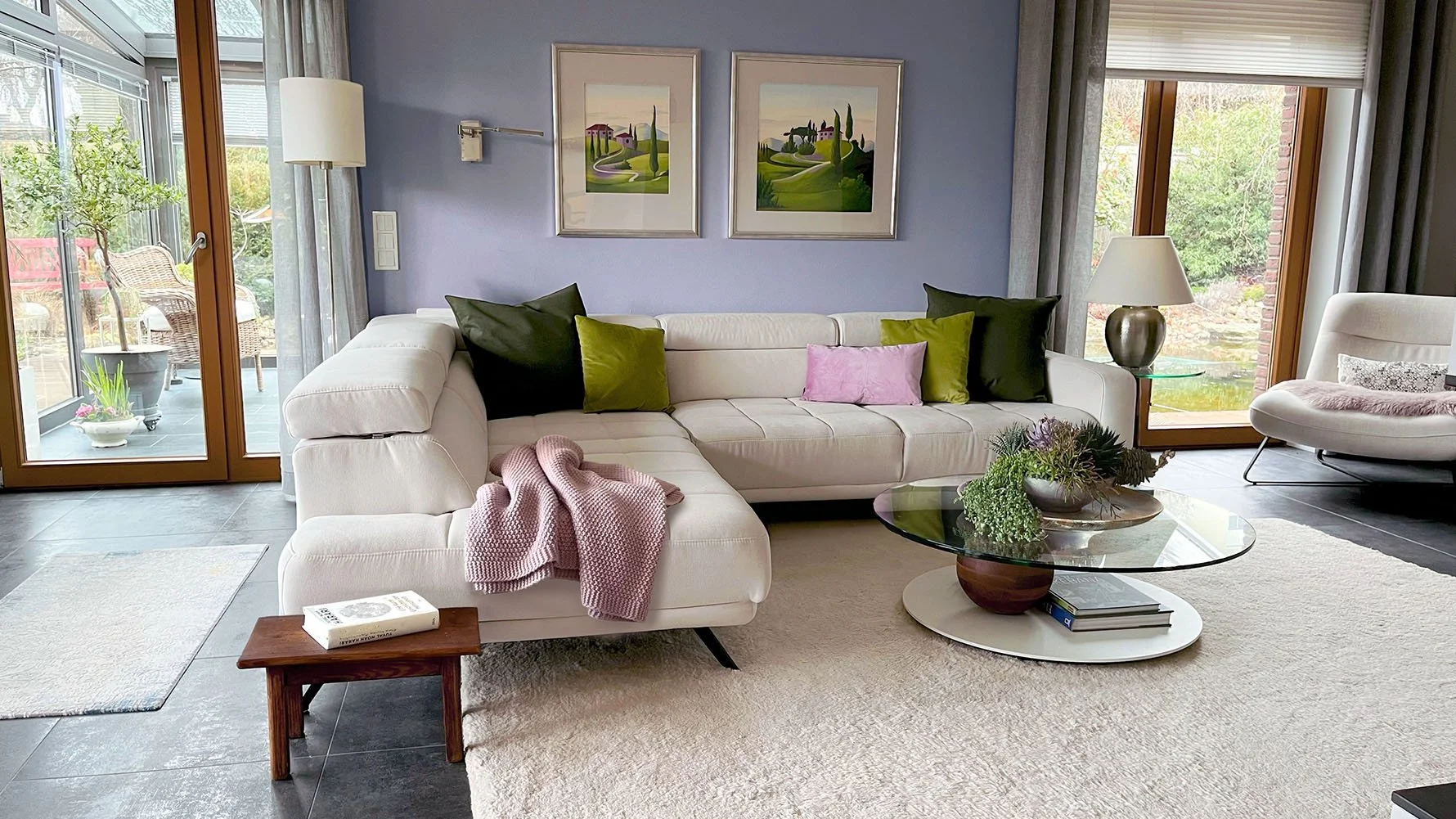 Wohnzimmer Idee: Wie man mit kleinem Budget einen Designfehler bei der Renovierung in einen Erfolg verwandeln kann 
