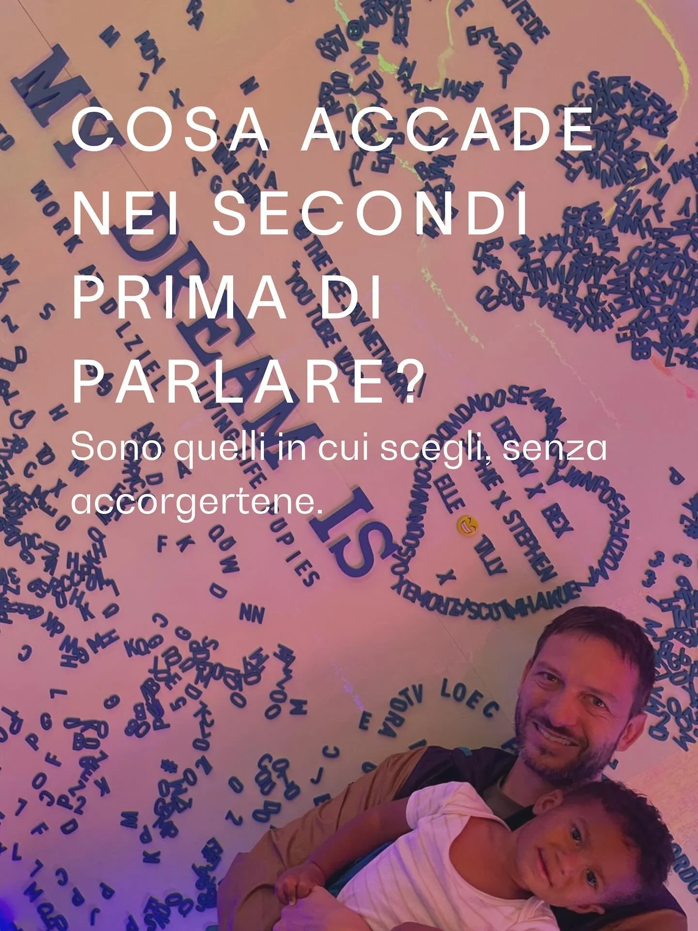 Le parole arrivano dopo.
&Egrave; nei secondi prima di parlare che comunichi davvero: con il corpo, il respiro, l&rsquo;intenzione.
Come comunichiamo all&rsquo;interno delle nostre relazioni non riguarda solo la coppia: plasma ogni ambito della vita 
