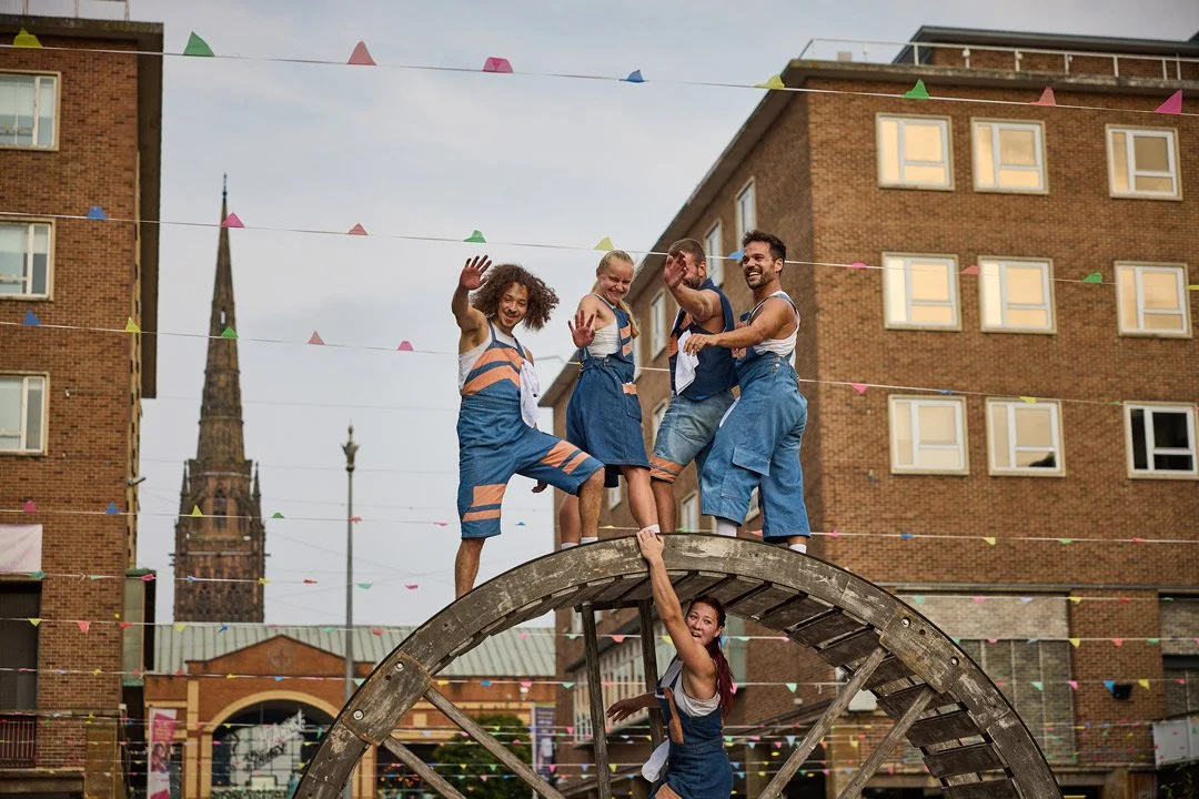 Parade - The Giant Wheel