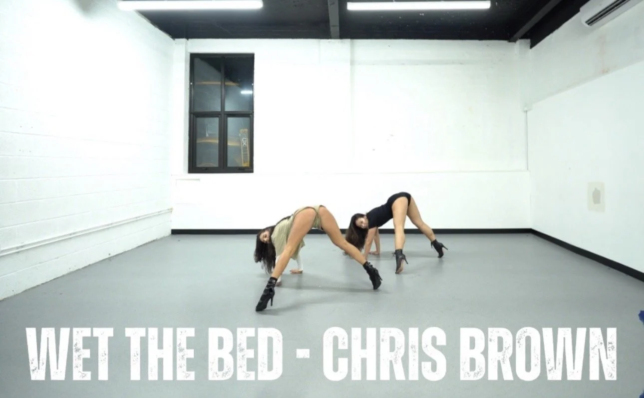 WET THE BED - CHRIS BROWN