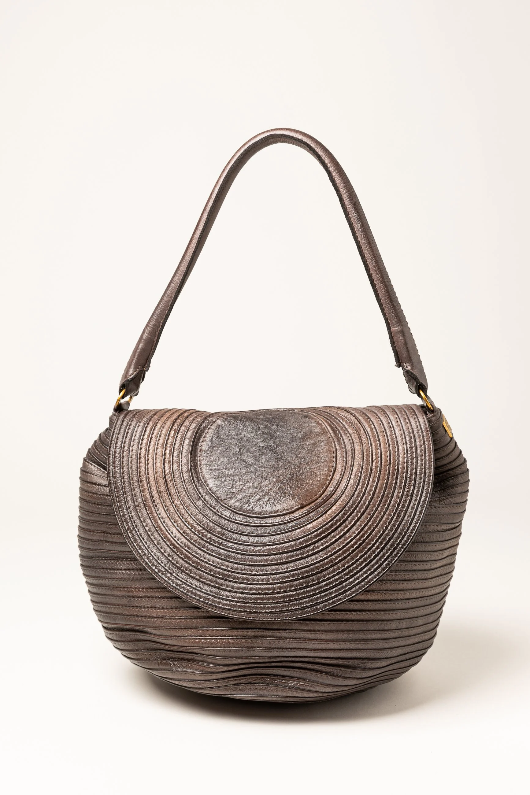 Majo Hobo Bag 922 in Full-Grain Calfskin-Brown with rust shades