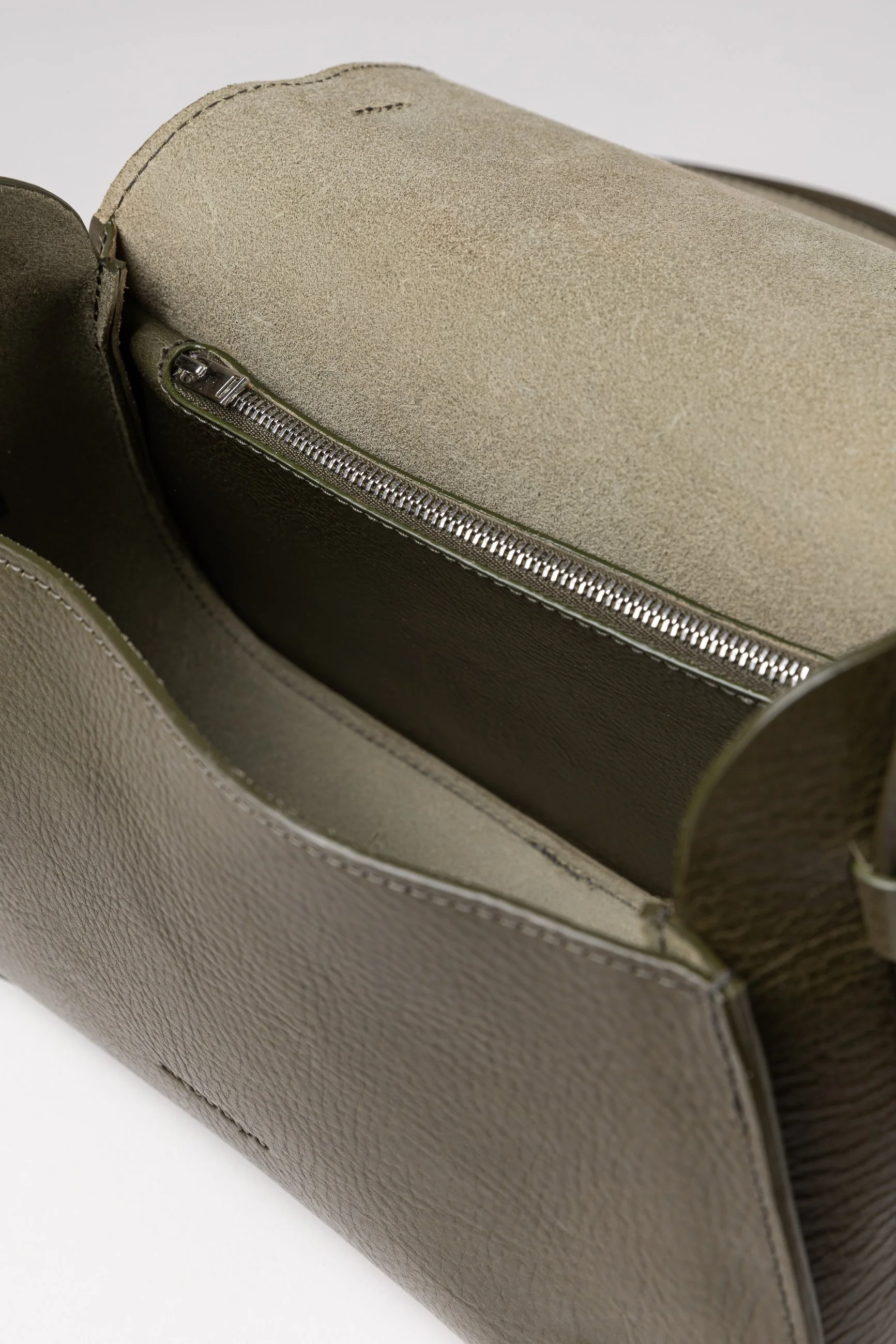 florencefactory-5661_arco_bags_leather_firenze.jpg