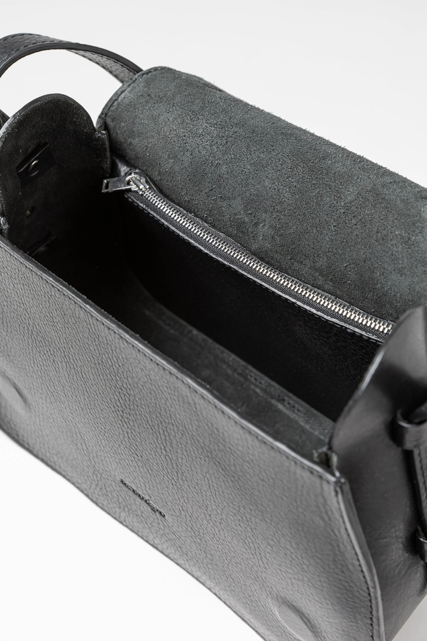 florencefactory-5678_arco_bags_leather_firenze.jpg
