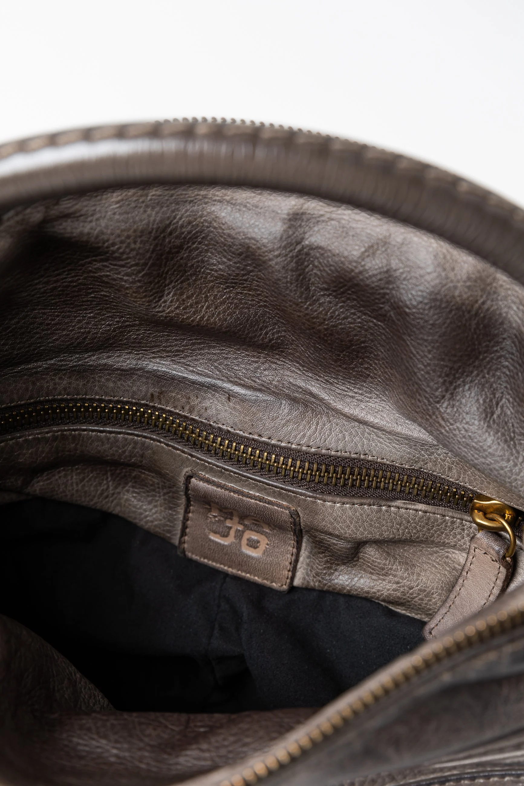 florencefactory-5568_majo_bags_leather_firenze.jpg