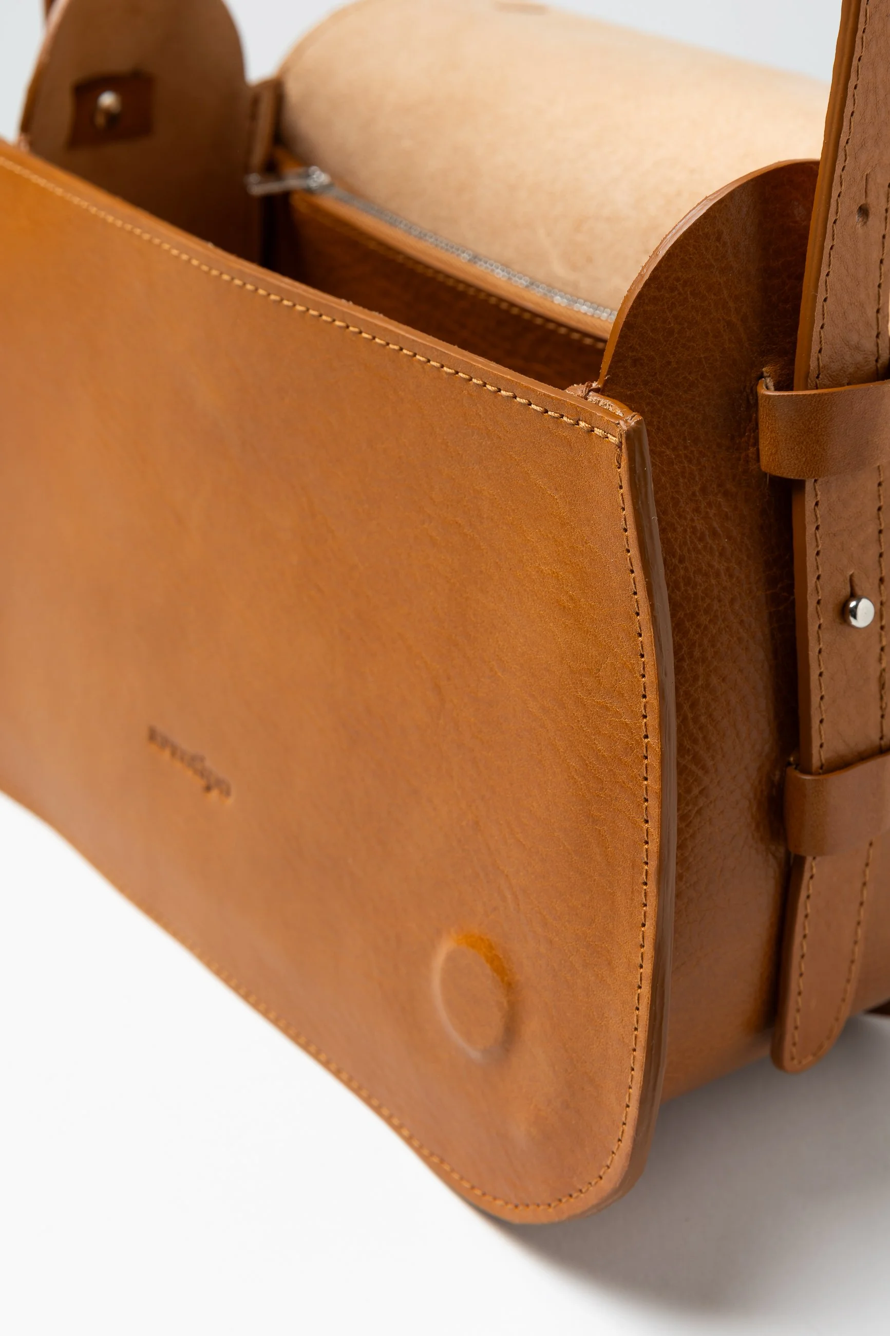 florencefactory-5738_arco_bags_leather_firenze.jpg