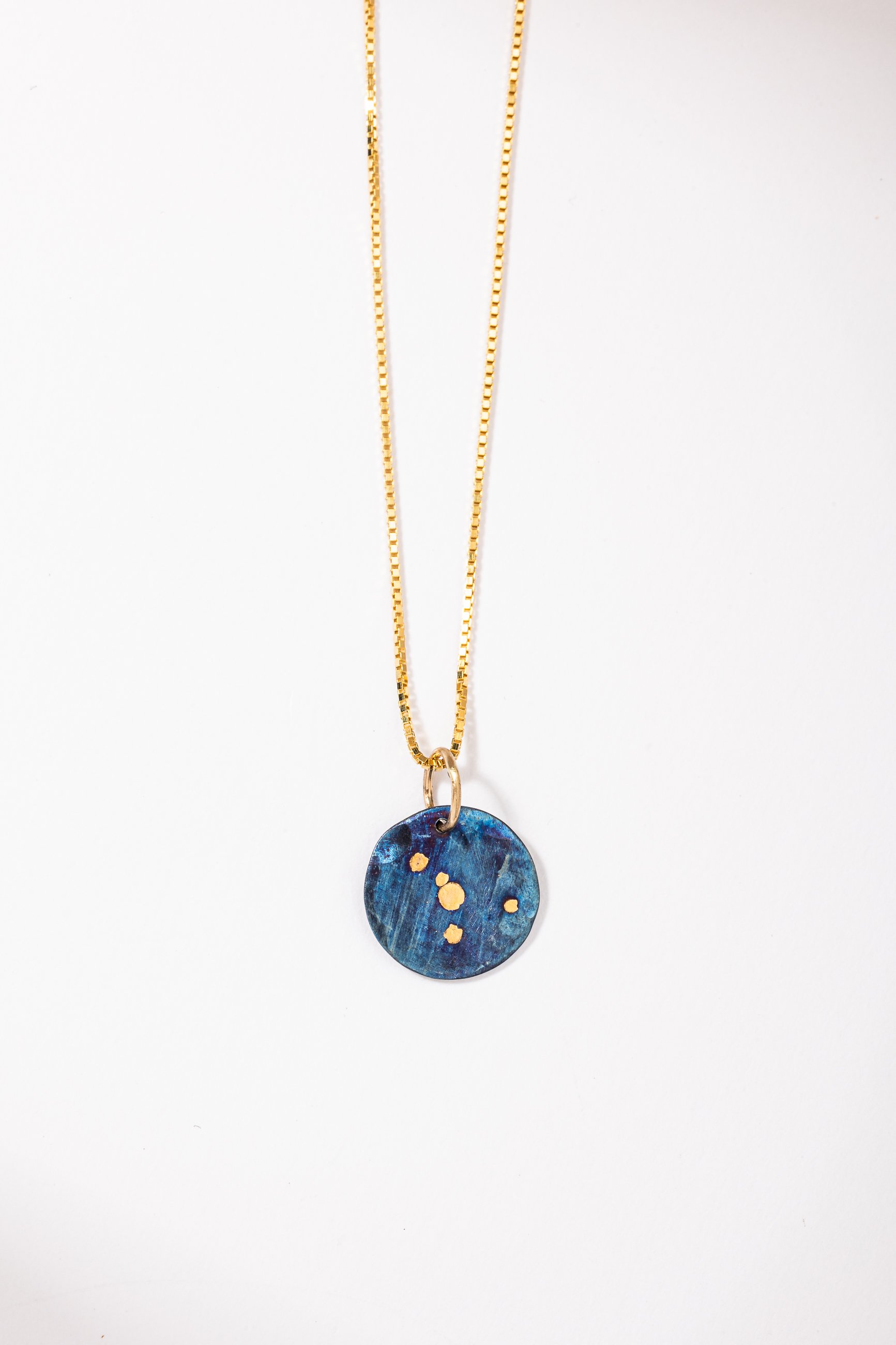 florencefactory_lloncar_constellation_cancer.jpg