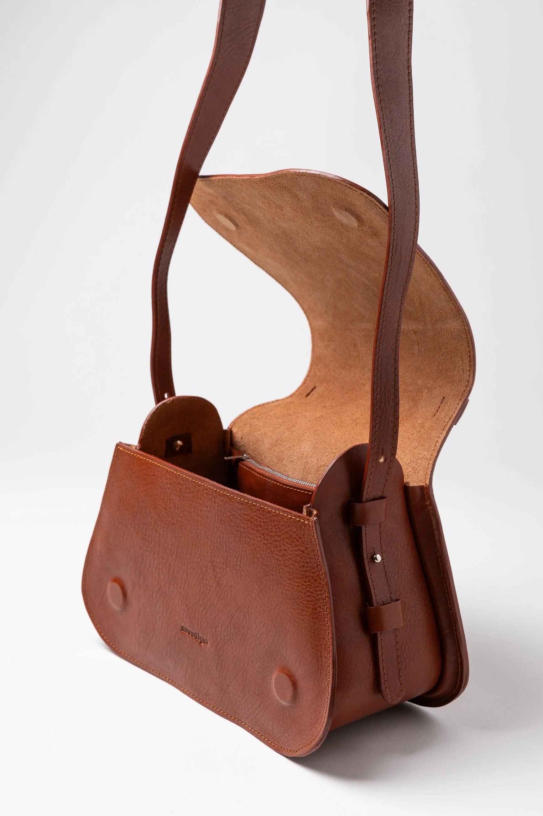florencefactory-5761_arco_bags_leather_firenze.jpg