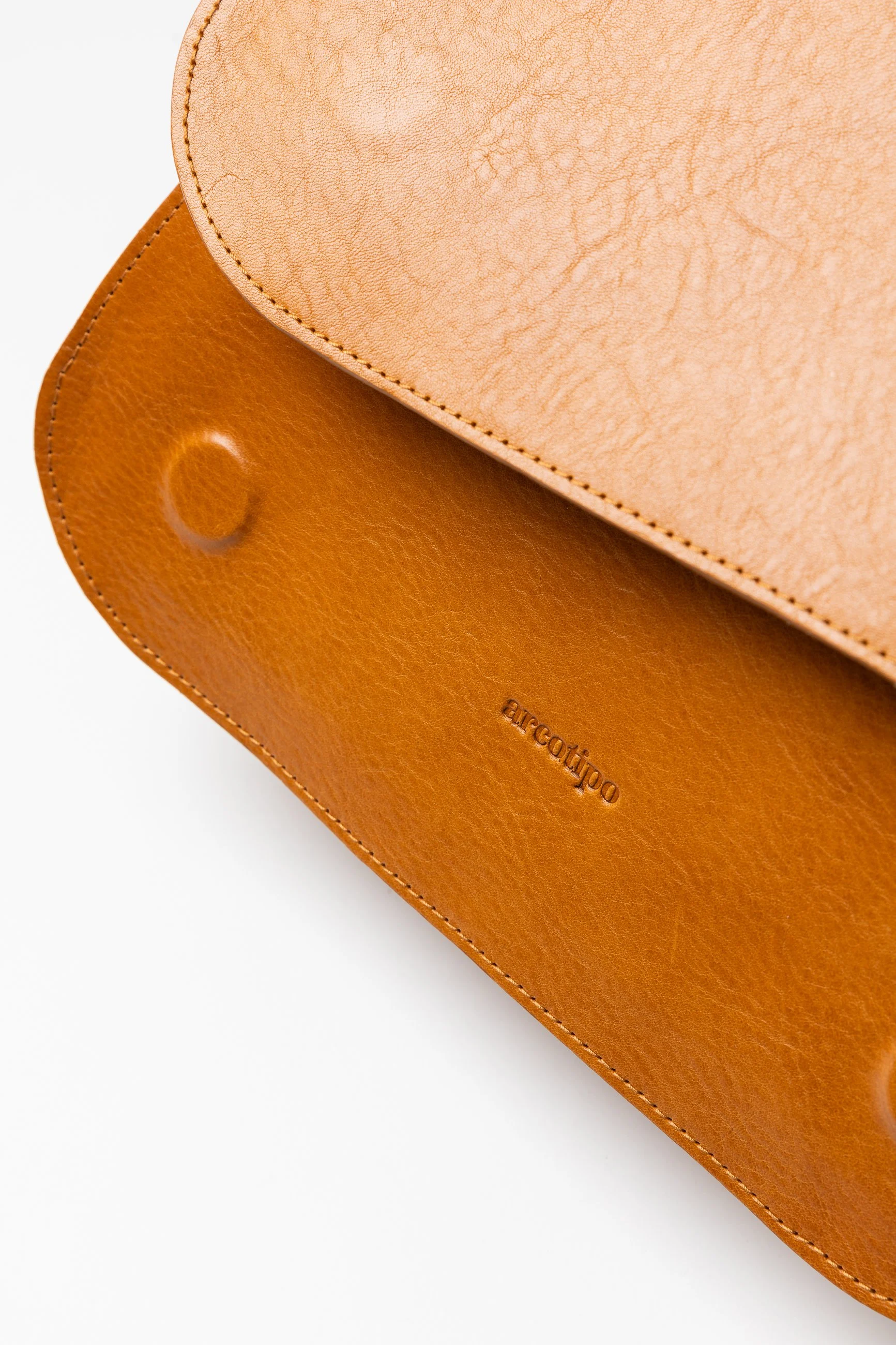 florencefactory-5743_arco_bags_leather_firenze.jpg