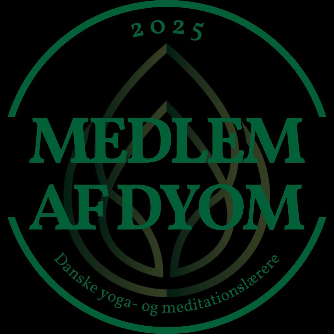 Y O G A  E R  S U N D H E D 

S&Aring; ! &hellip; er D&rsquo;YOGA registret for MOMS 
pr. 1/1-2026.

YOGA blev hermed et servicefag .. og er alts&aring; ikke en del af sundhedssektoren, som YOGA,i min optik, b&oslash;r v&aelig;re. 

YOGA er for mange