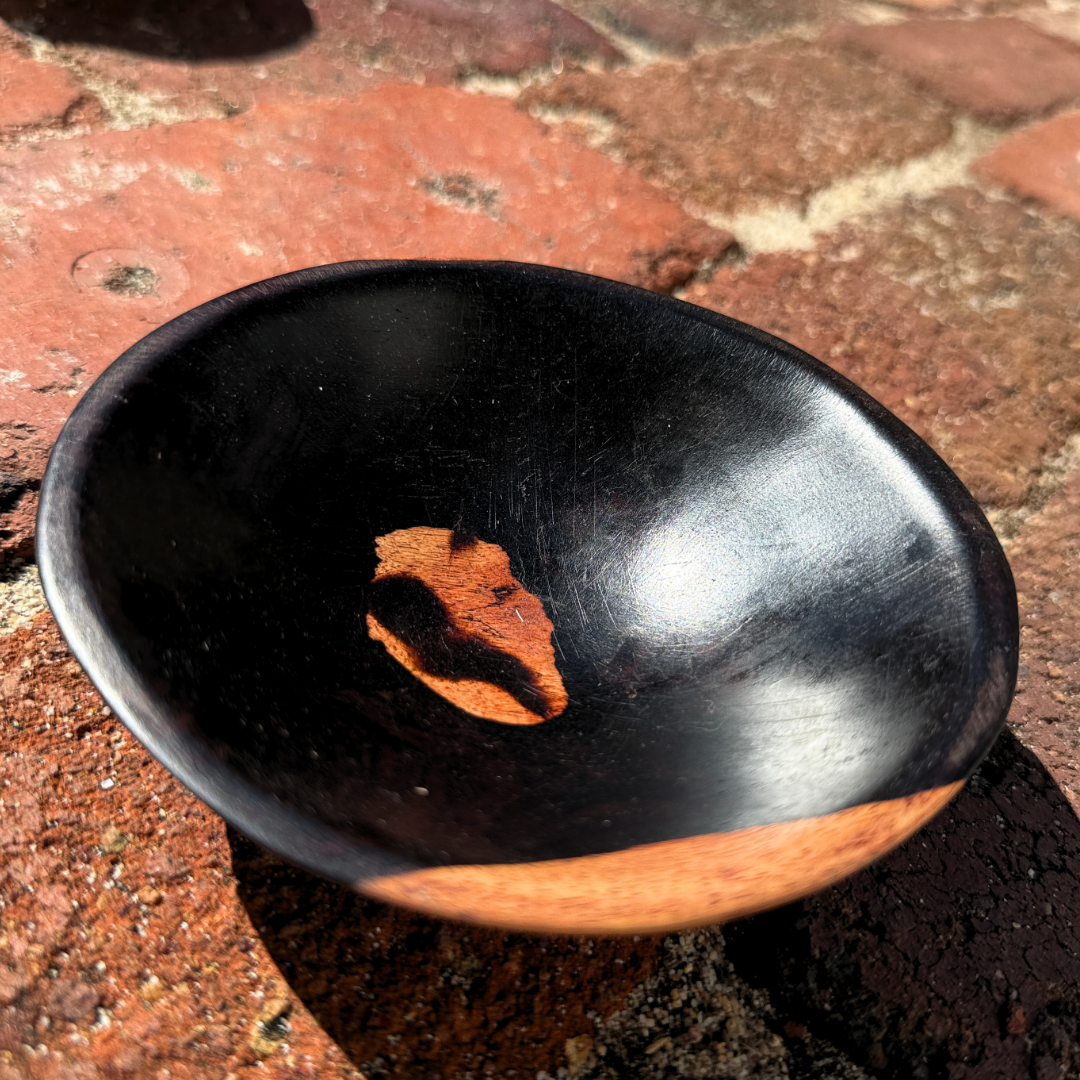 Wooden Trays Small round Light Spot v1.png