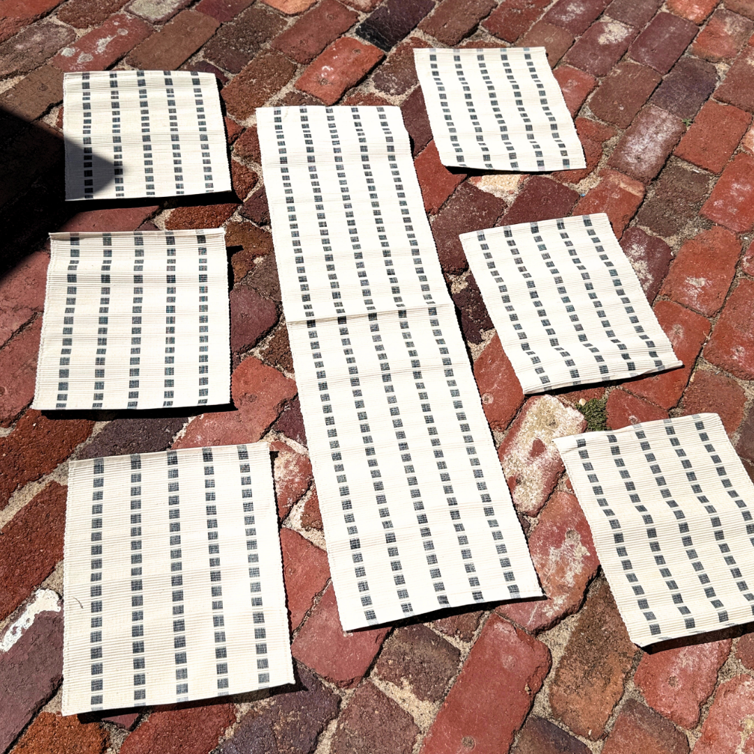 Table Mats Dark Blue squares v1.png