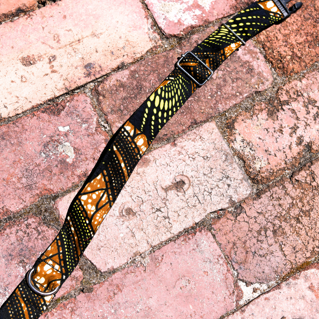 Dog Collar Large Brown 2.png