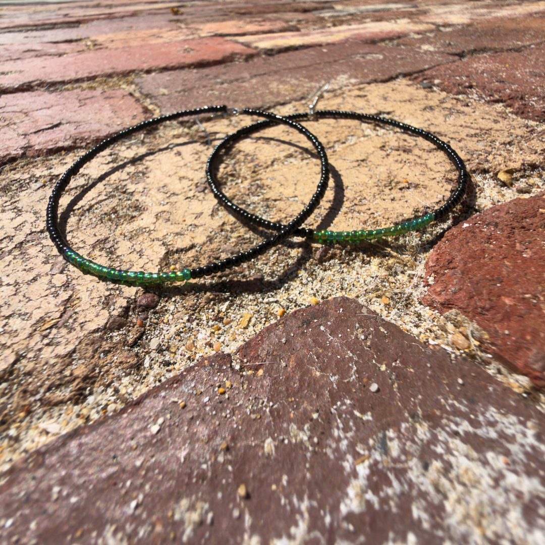 Earrings Hoops XL Black v3.png