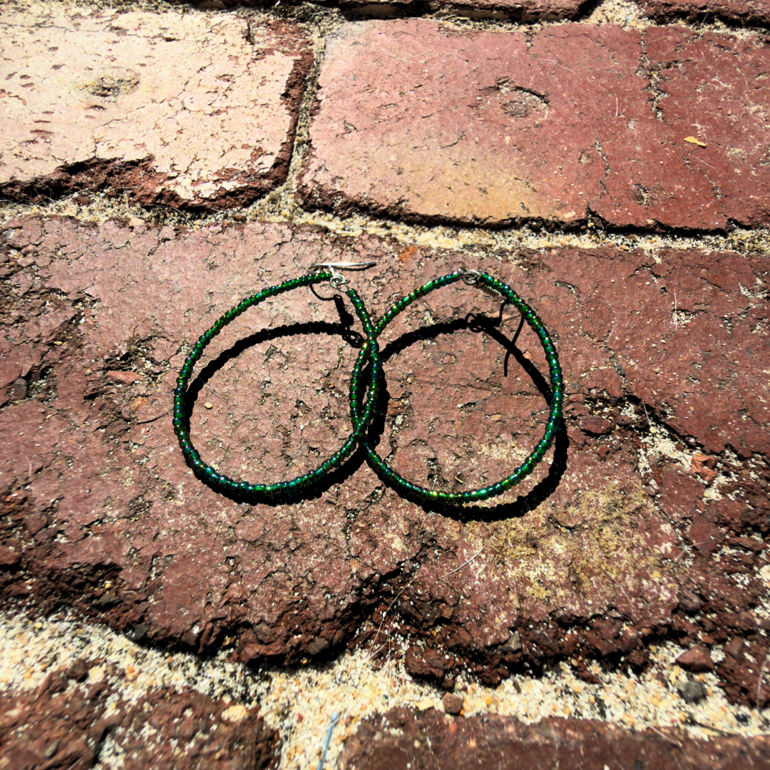 Earrings Hoops Ovals Green v2.png