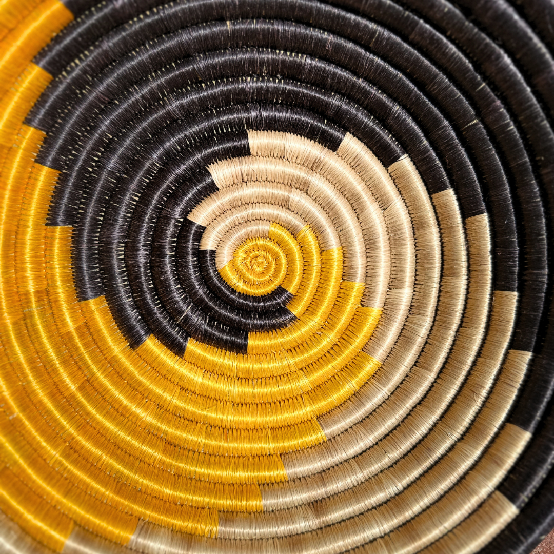 Basket Yellow Swirl v1.png
