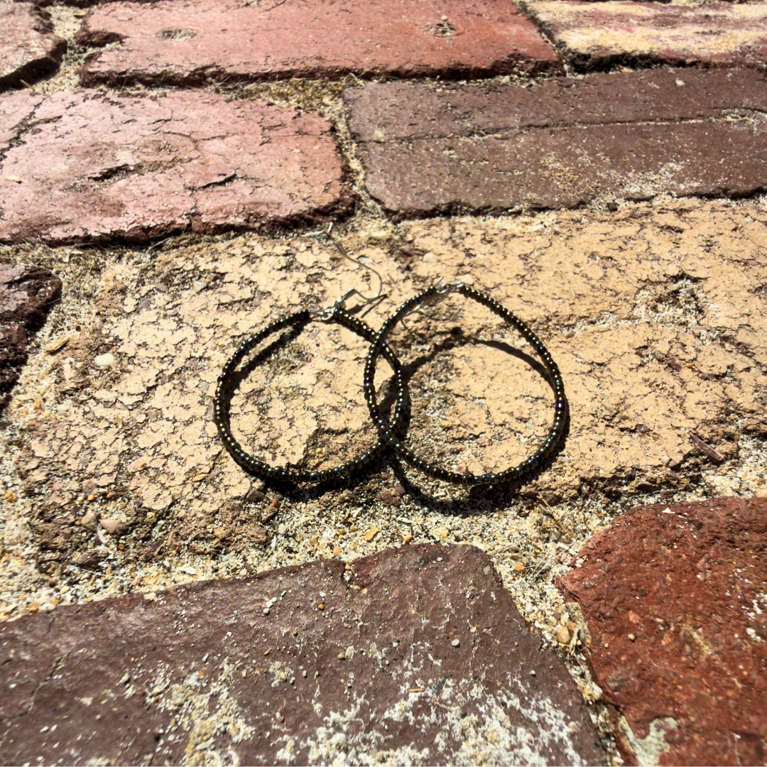 Earrings Hoops Ovals Metal v4.png