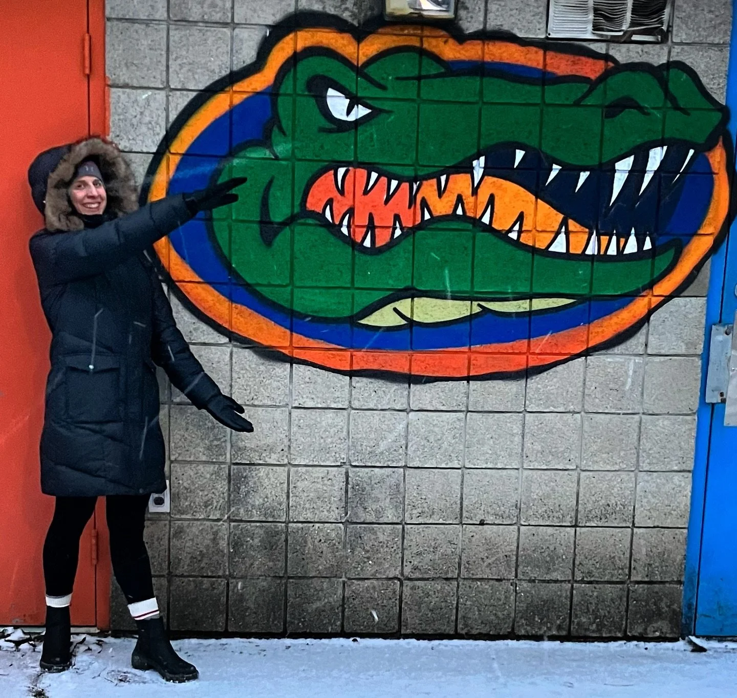 I&rsquo;m so excited to welcome 28 new students into Elevate French classes!
Merci de me choisir comme prof 🧡
Et merci &agrave; toutes mes profs de fran&ccedil;ais entre 2004-2015- c&rsquo;est gr&acirc;ce &agrave; vous que j&rsquo;ai pu commencer El