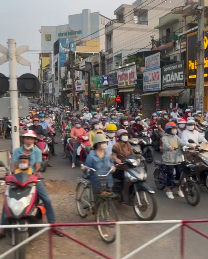 To get from Saigon to Hanoi without flying, I took two overnight trains (one nearly 16 hours long) through the heart of Vietnam. Highs, lows and takeaways to come soon for @bytheway 🚂✨🇻🇳