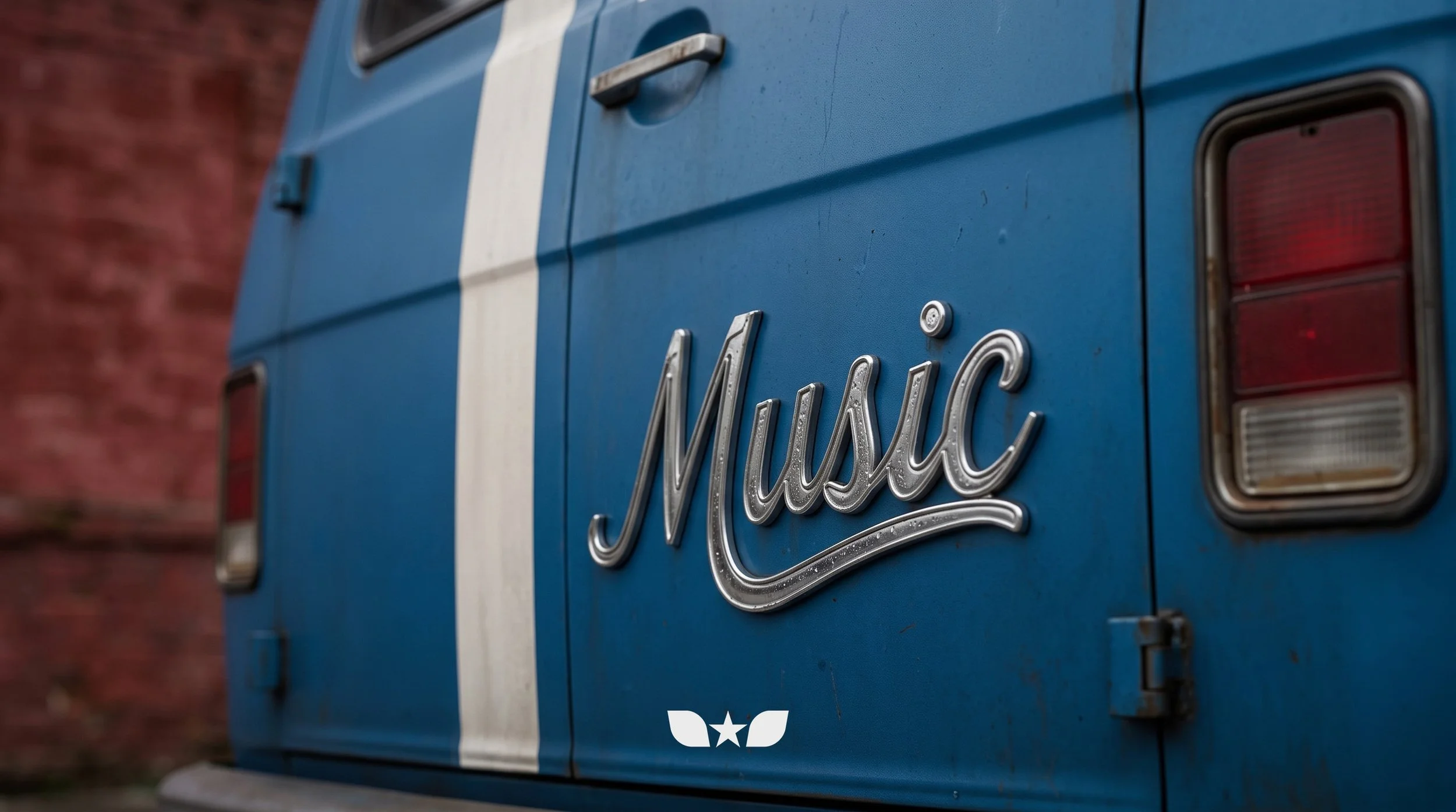 VEHICLE_MUSICVAN_15.jpg
