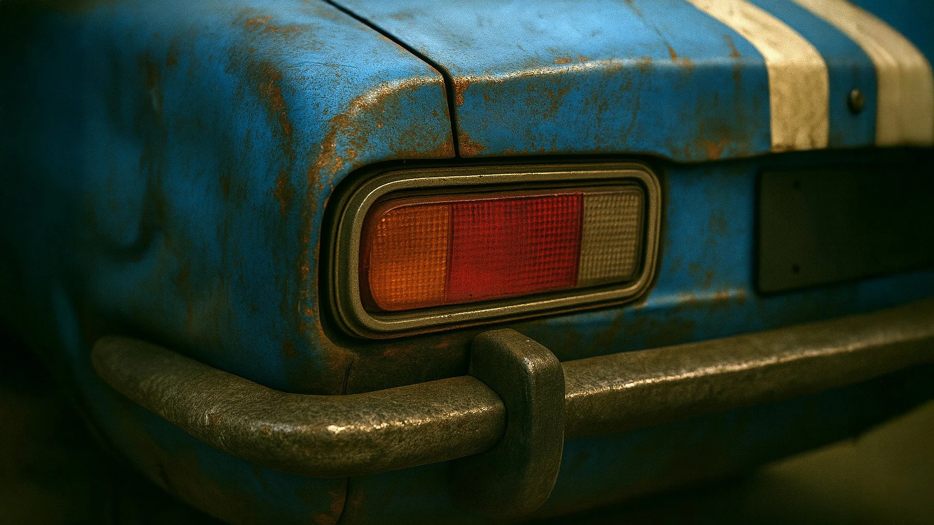 02 CLOSE UP_CRIME_03.jpg