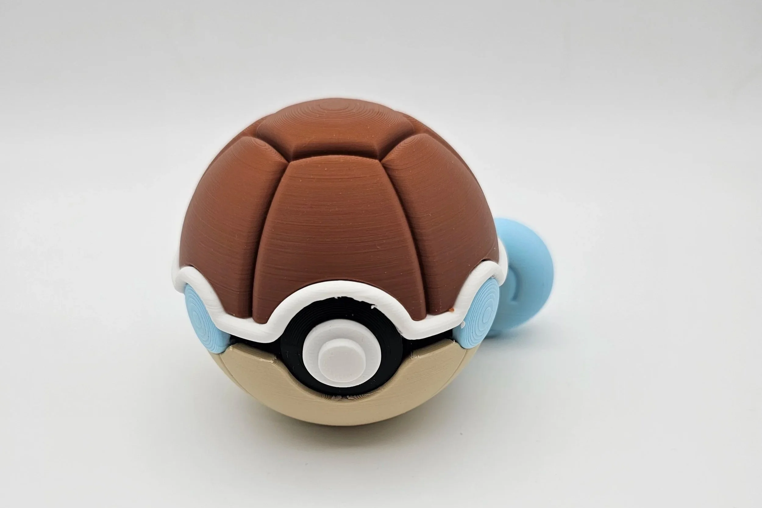 Squirtle Pokeball - 3D prints
