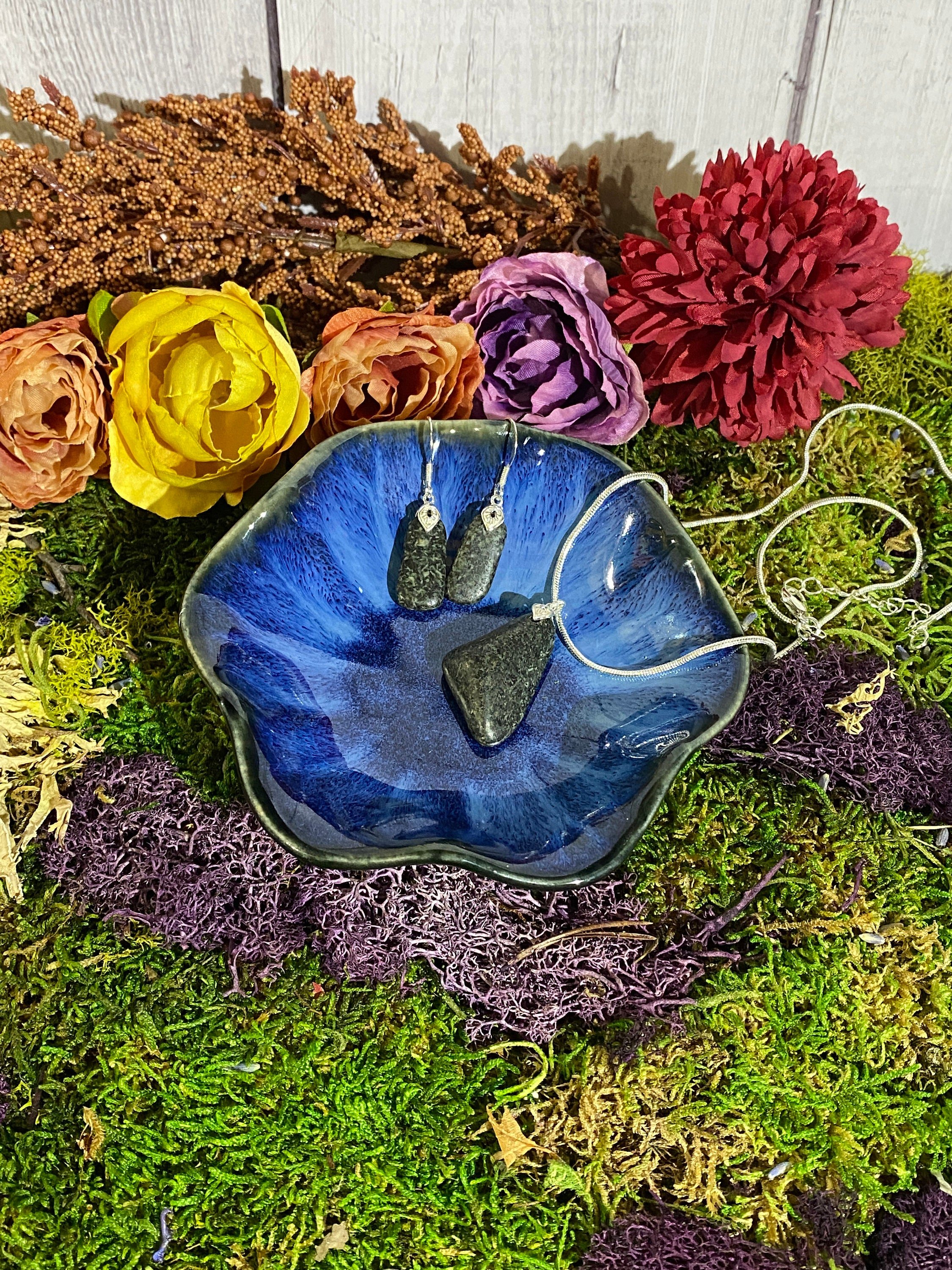 https://i.etsystatic.com/20819021/r/il/a1eede/4432045617/il_fullxfull.4432045617_k48q.jpg