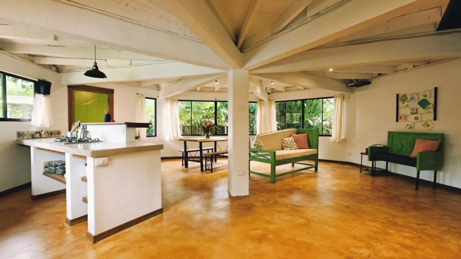 Renovated Home with Ocean View (21).webp