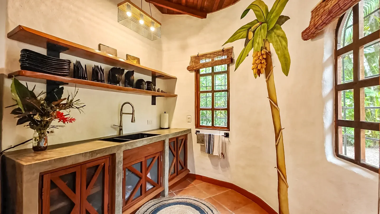 playa-chiquita-turnkey-entertainment-home (9).webp