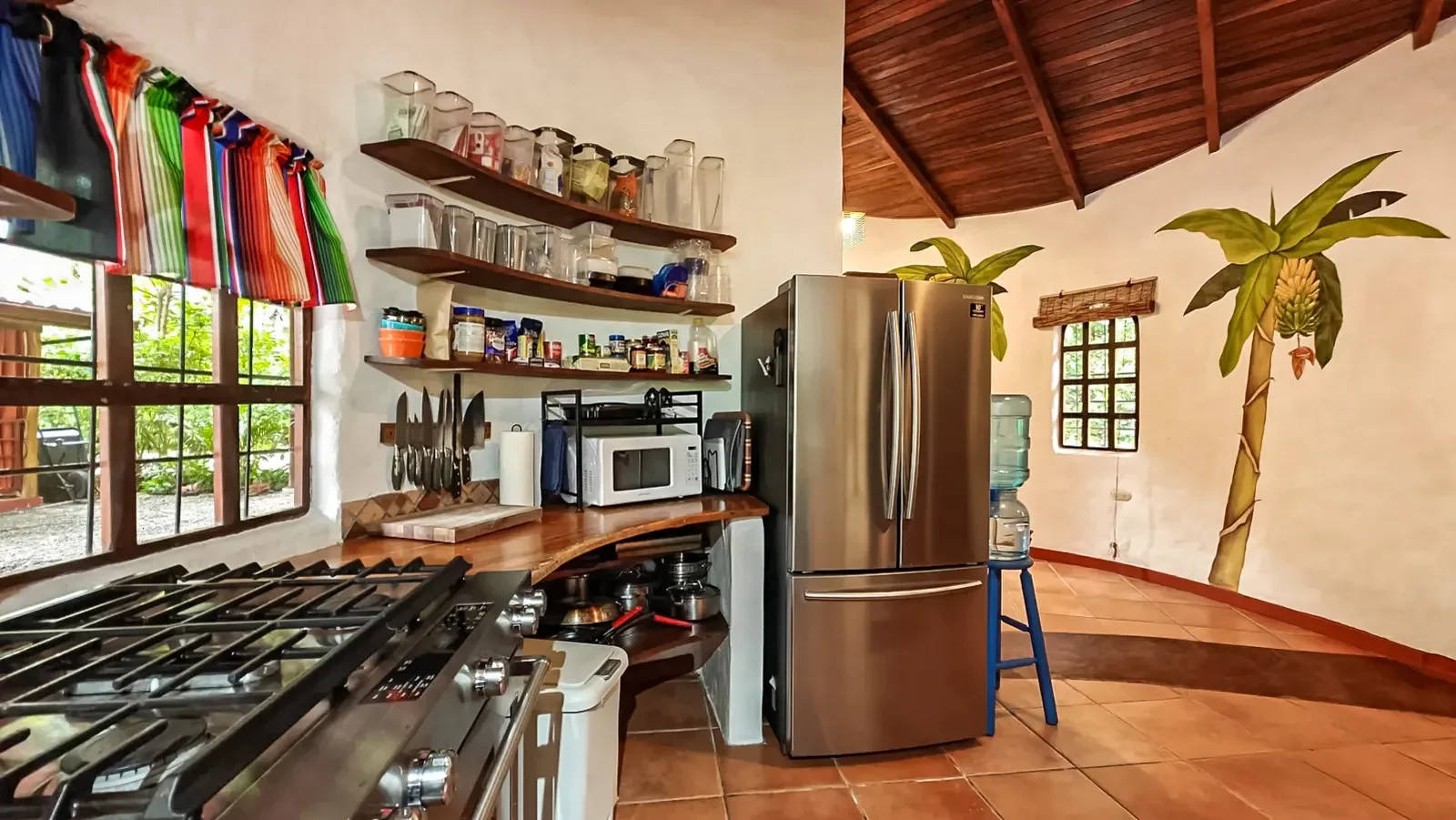 playa-chiquita-turnkey-entertainment-home (11).webp