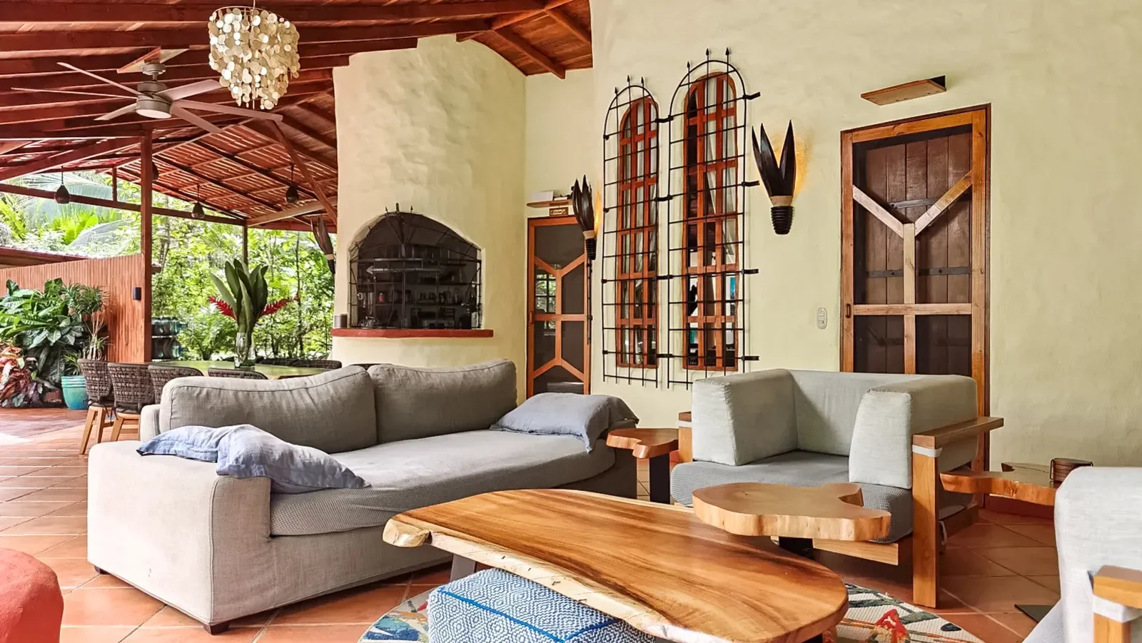 playa-chiquita-turnkey-entertainment-home (36).webp