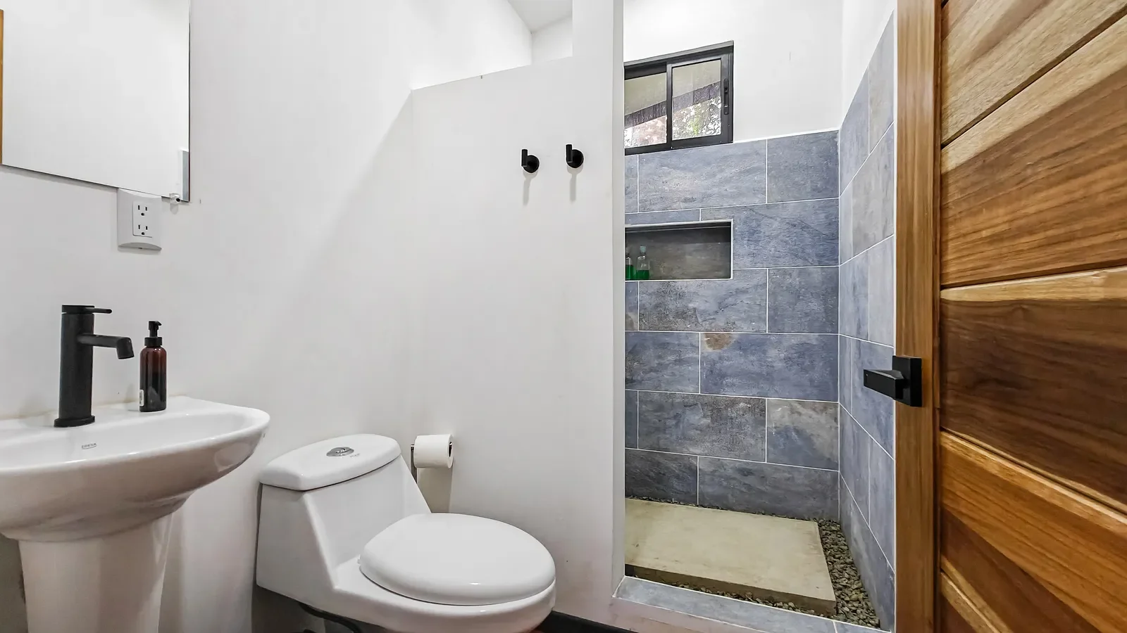 Retreat Property for Sale in Costa Rica (36).webp