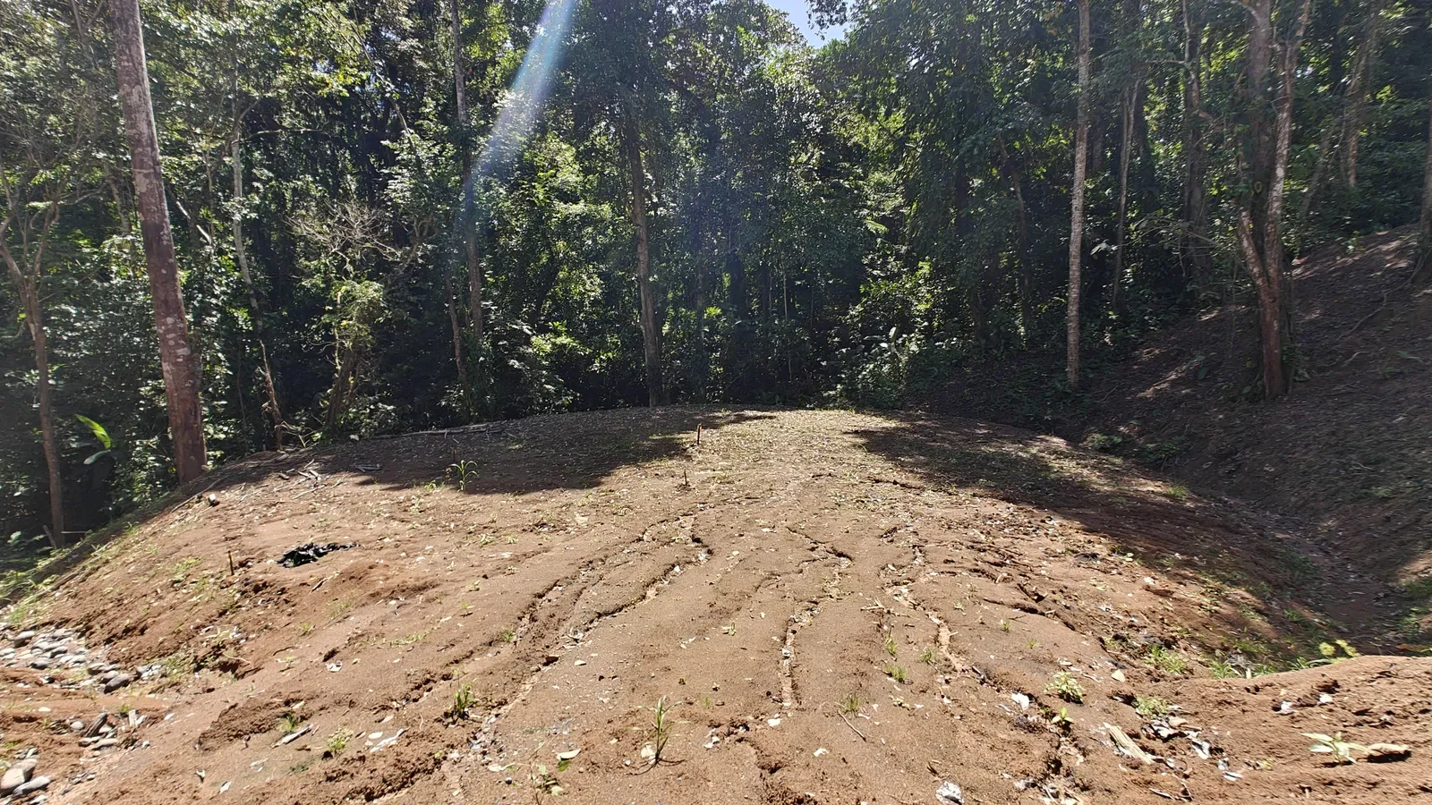 cahuita-buildable-land-walk-beach-7535m2 (13).webp