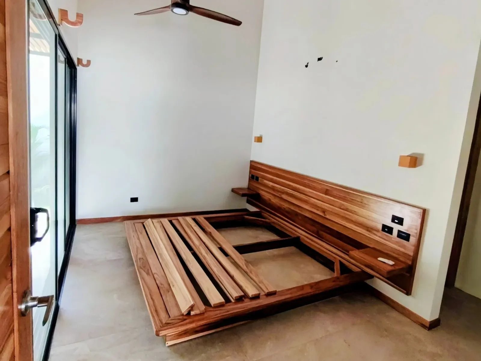 modern-villa-furnished-puerto-viejo-playa-negra (9.6578247, -82 (4).webp