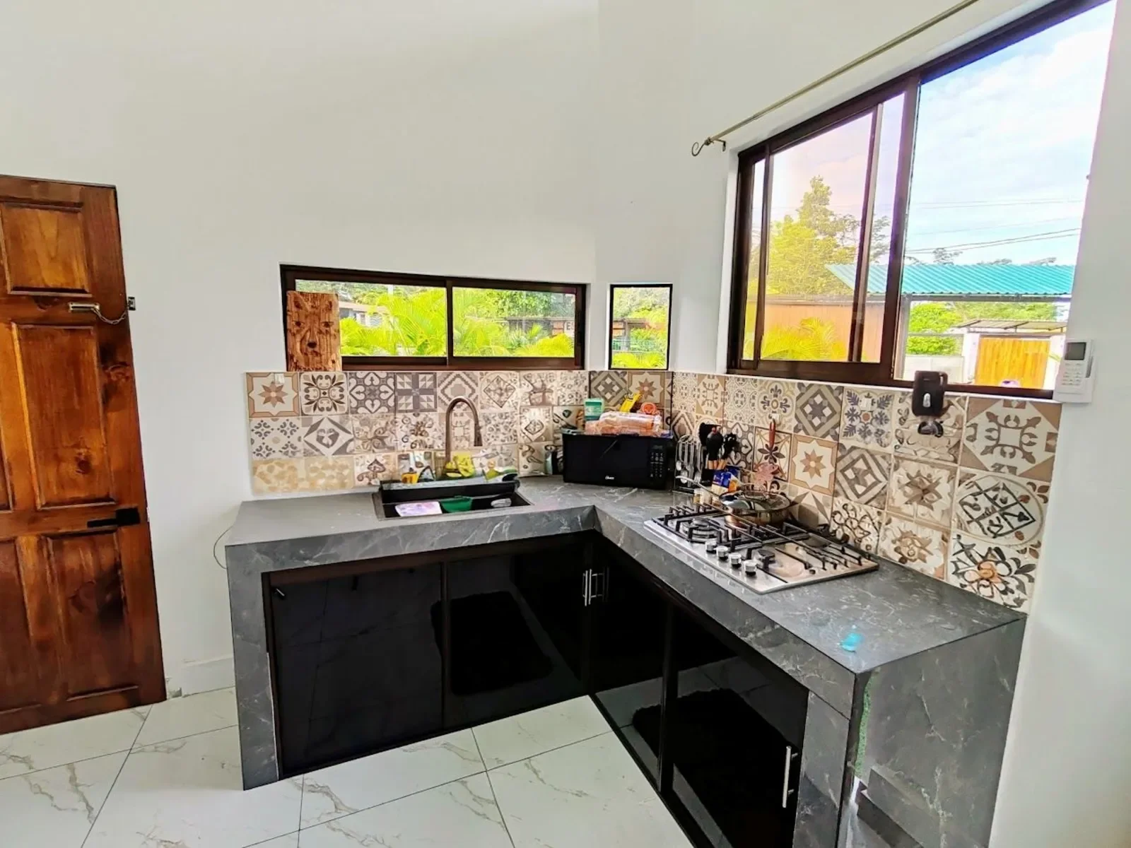 multi-unit-investment-puerto-viejo 9.655027, -82.774516  (12).webp