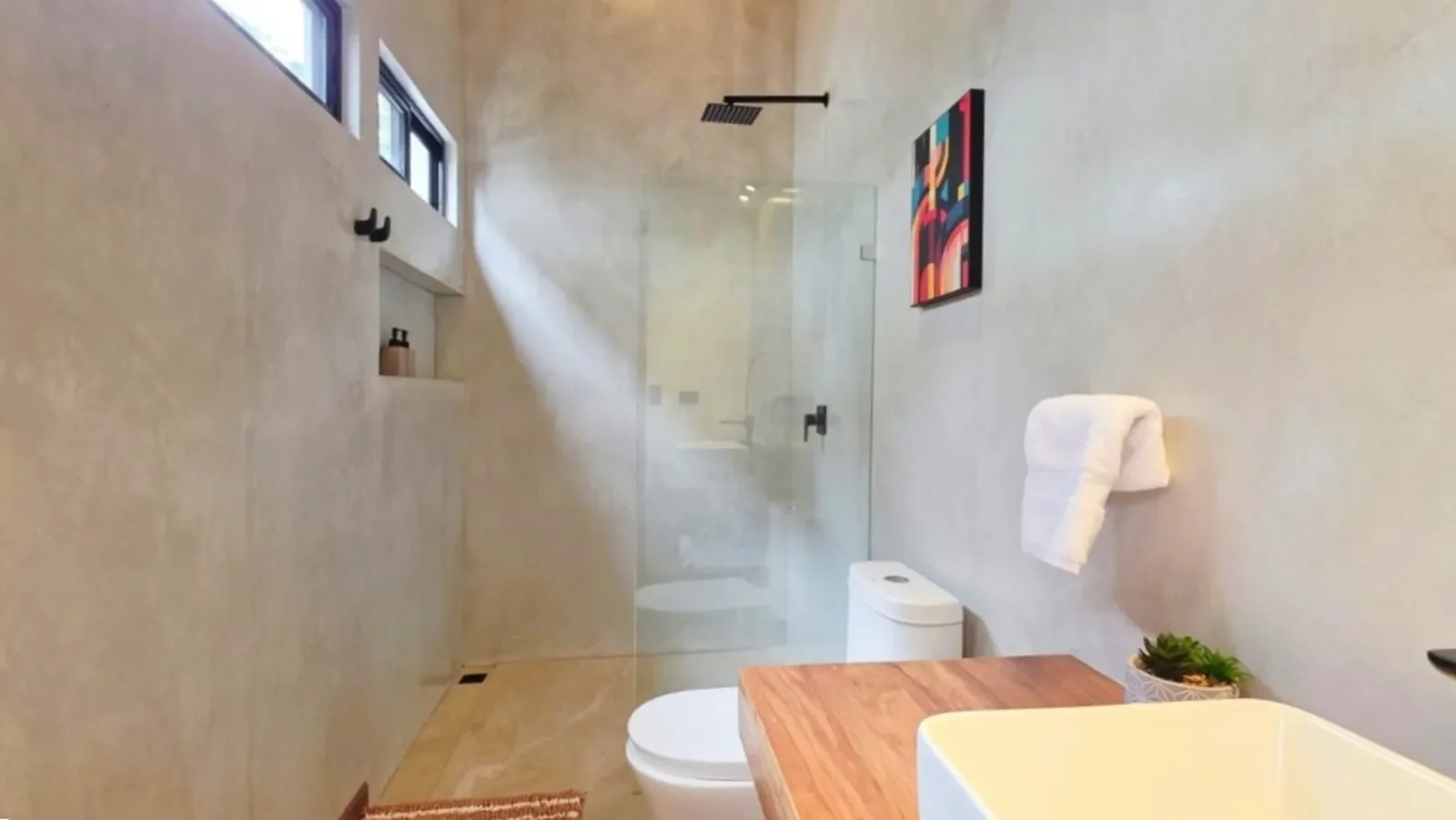 Modern Furnished Villa with Pool in Puerto Viejo (4).webp