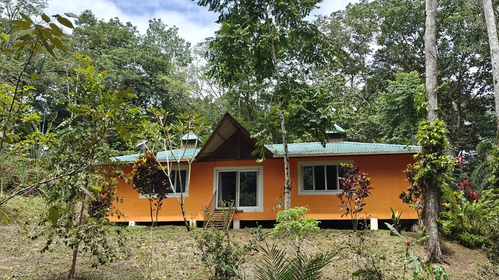 Private Jungle Estate with River (39).webp