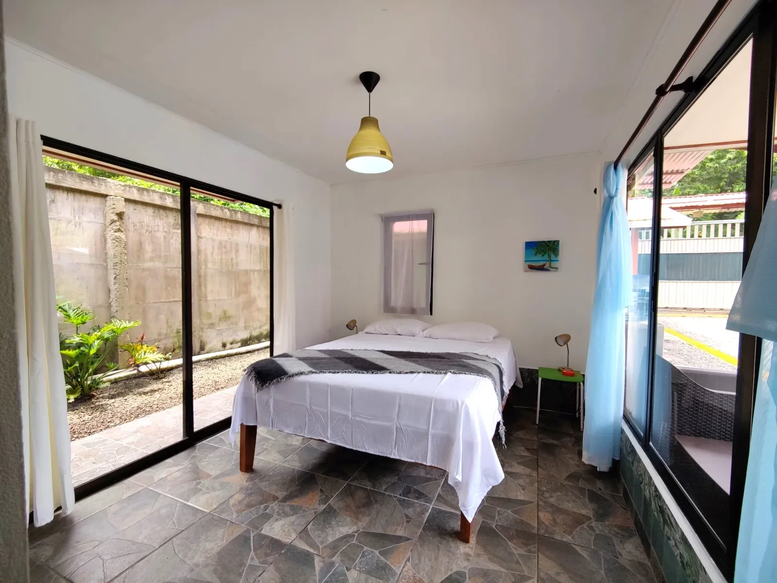 charming-home-with-stunning-outdoor-spaces (12).webp